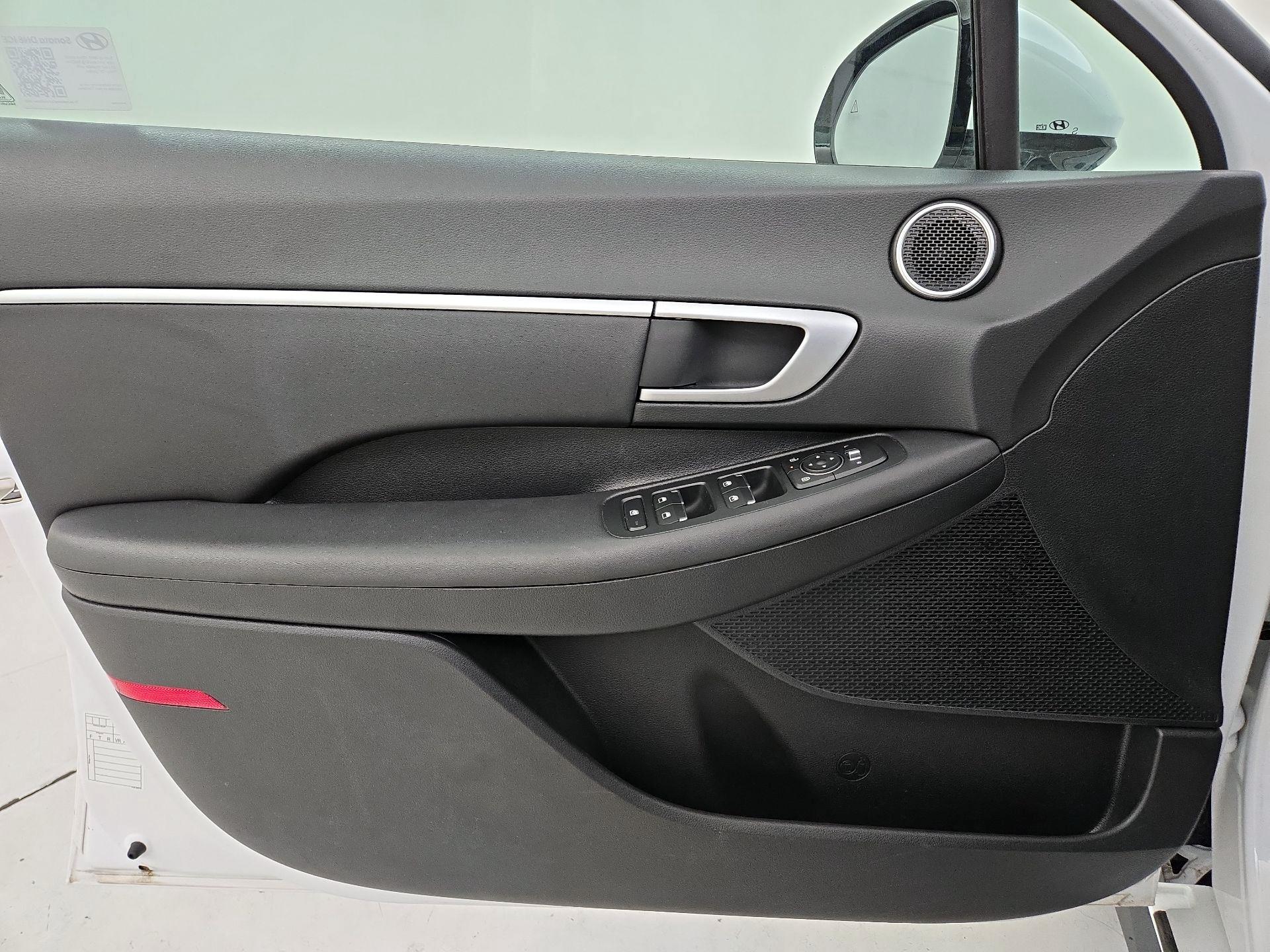 Thumbnail: 2025 Hyundai Sonata - 12