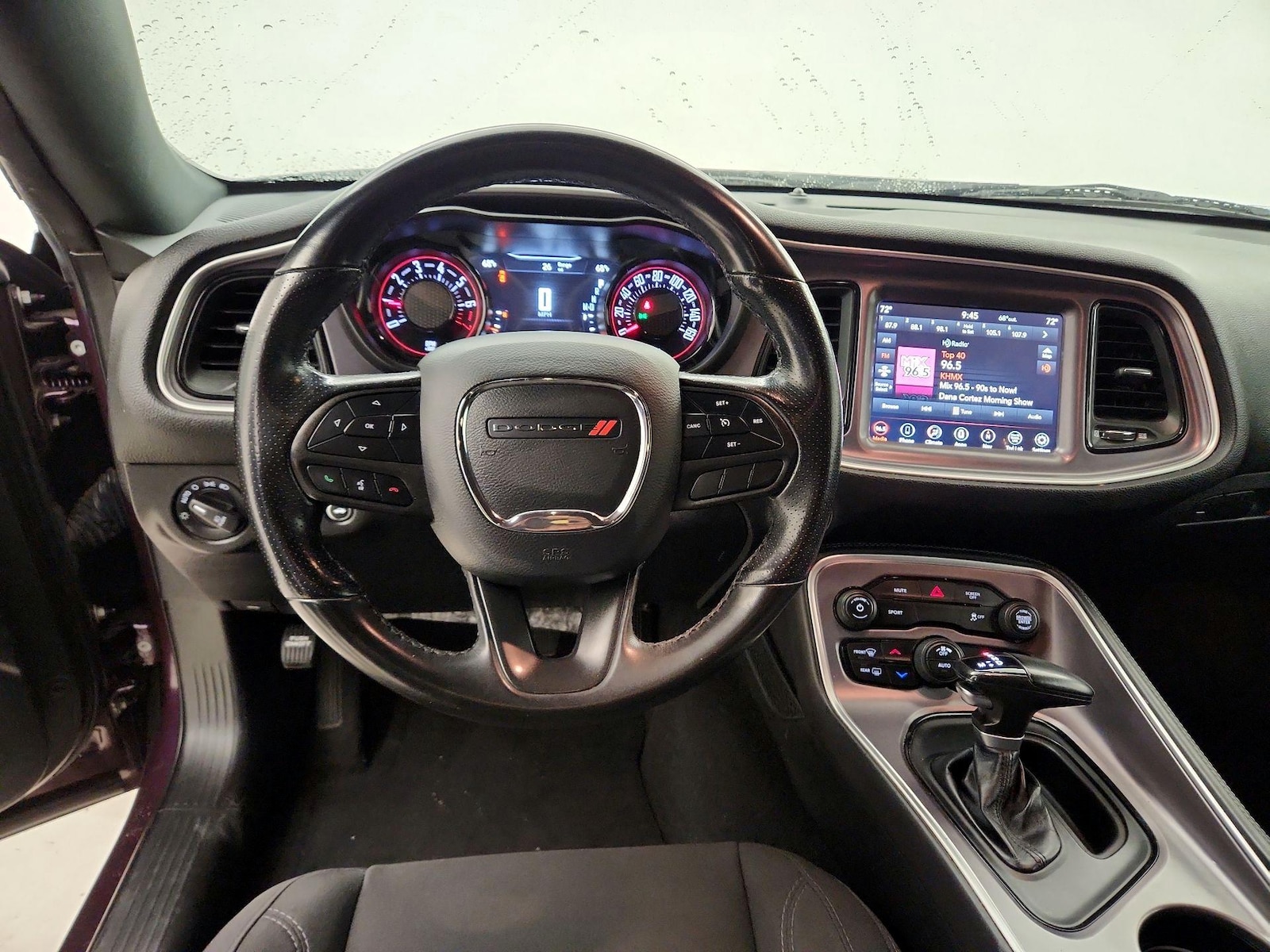 2020 Dodge Challenger SXT - Photo 9