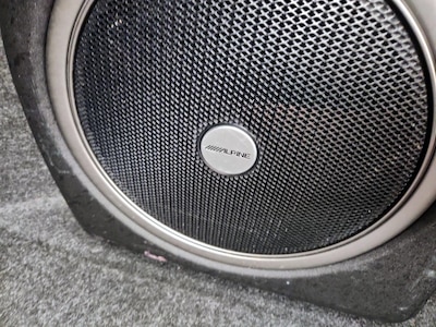 Premium Sound System Logo