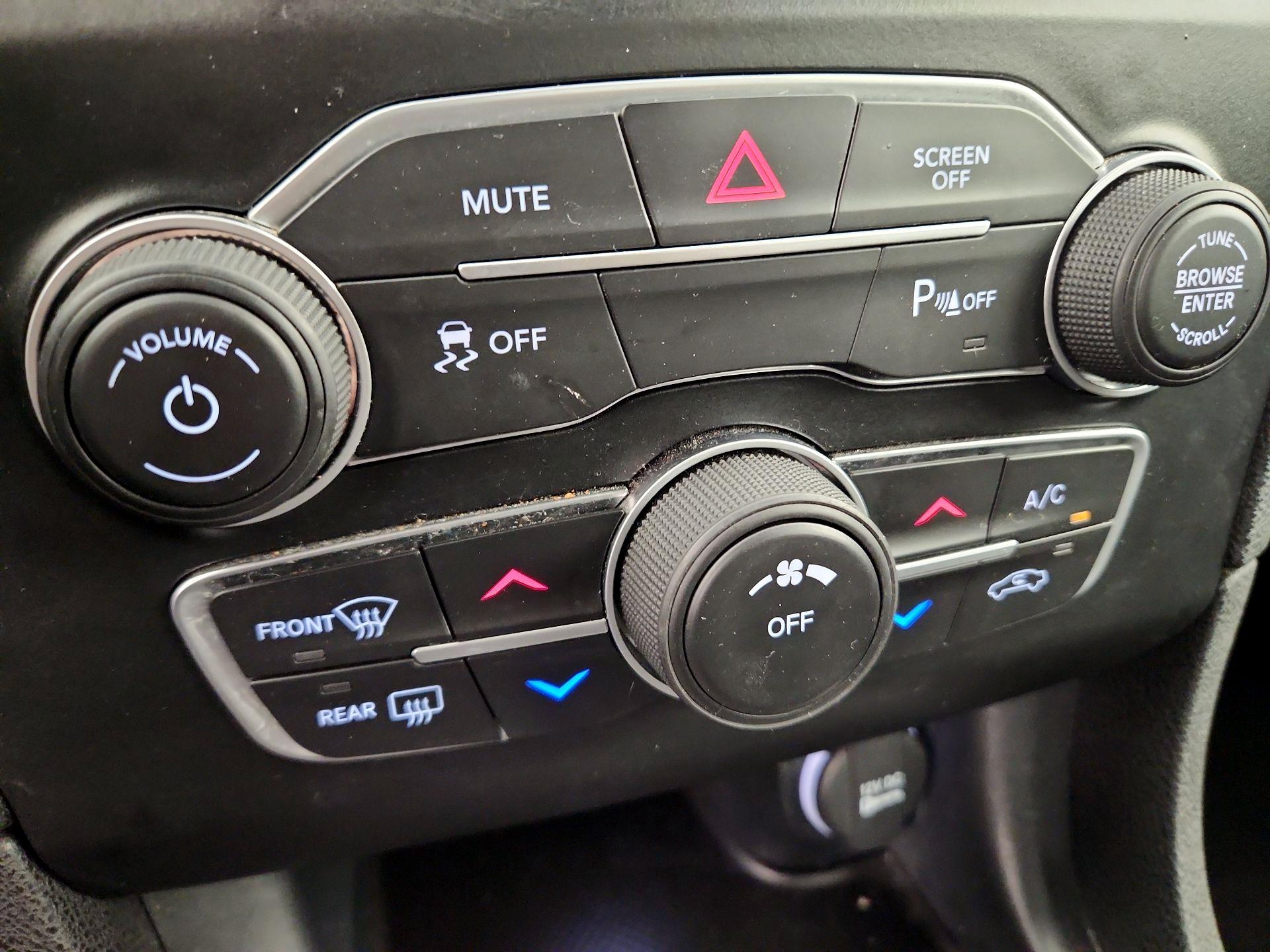 Thumbnail: 2023 Dodge Charger - 16