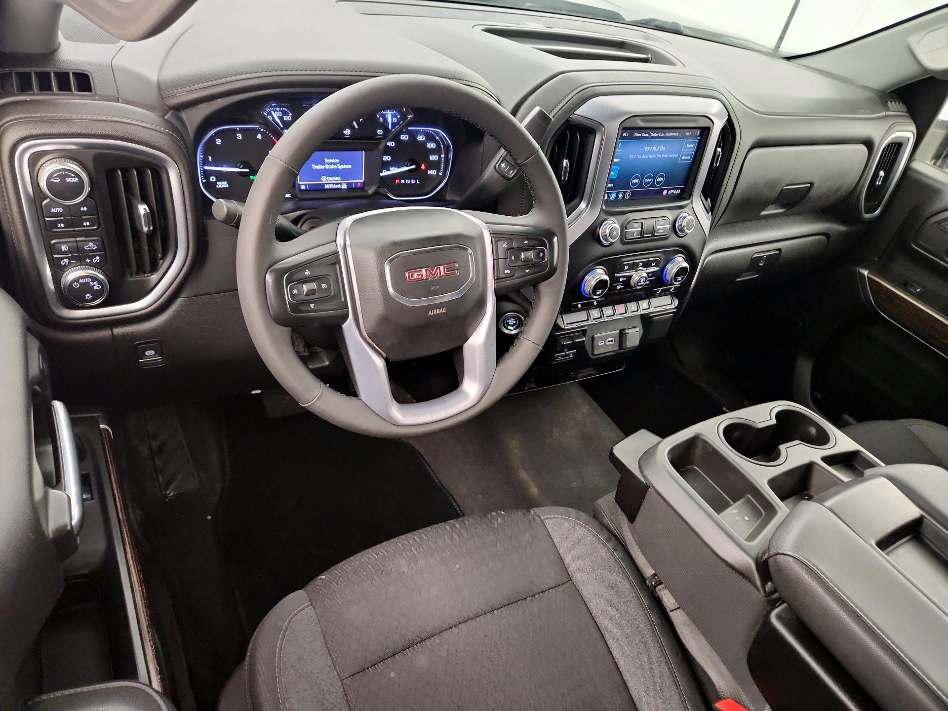 Thumbnail: 2022 GMC Sierra 3500 - 8