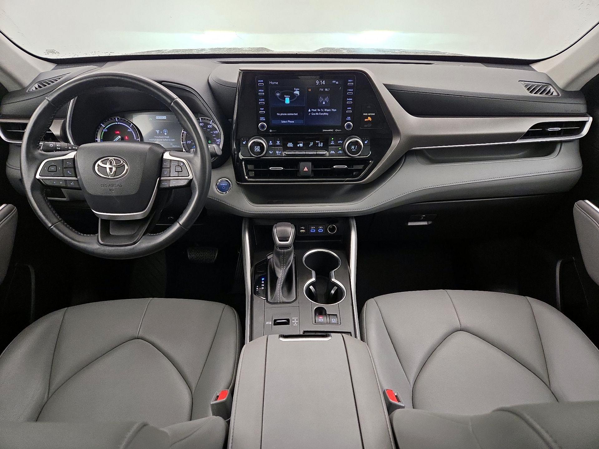 Thumbnail: 2022 Toyota Highlander - 9