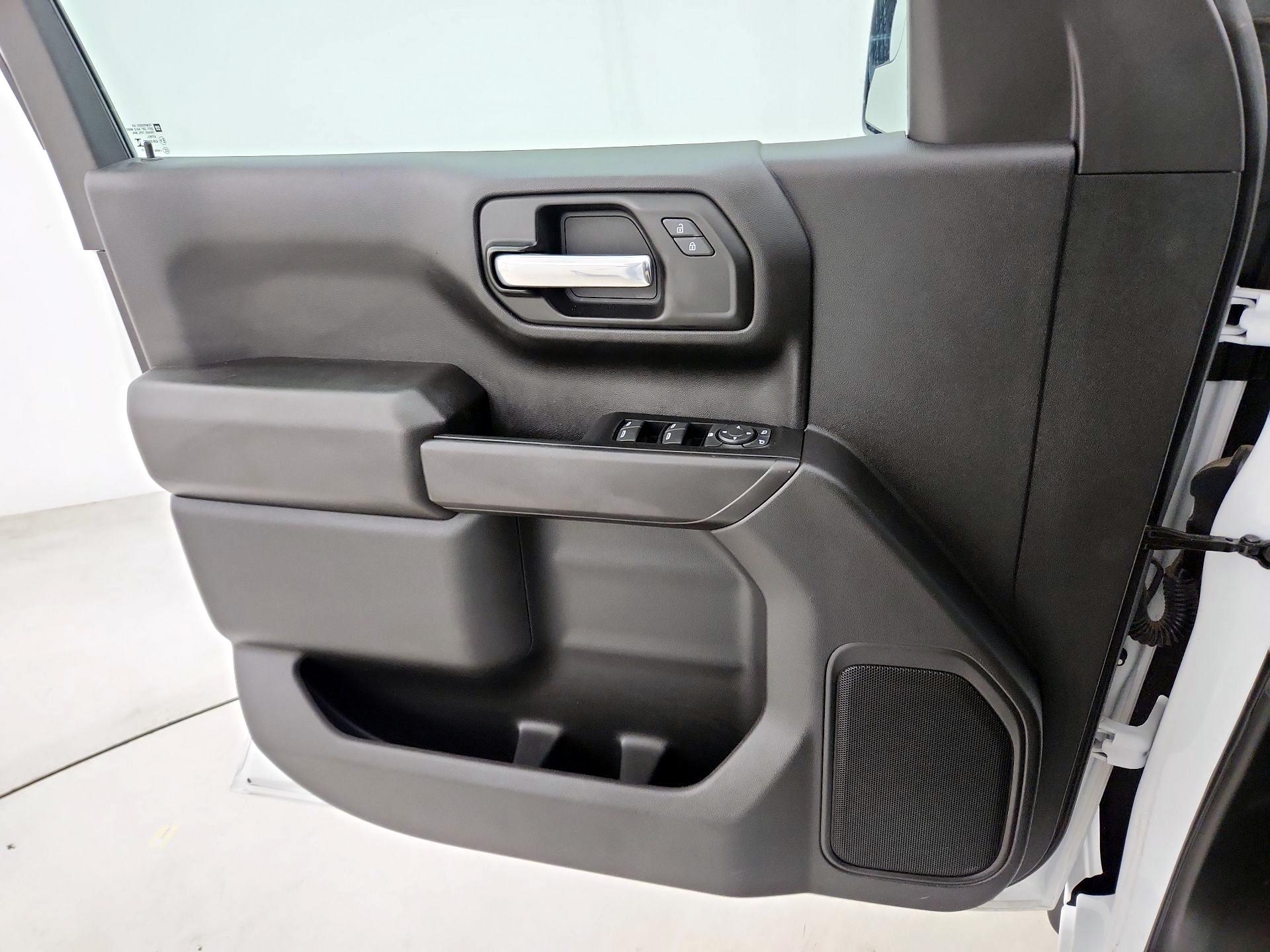 Thumbnail: 2023 Chevrolet Silverado 1500 - 12