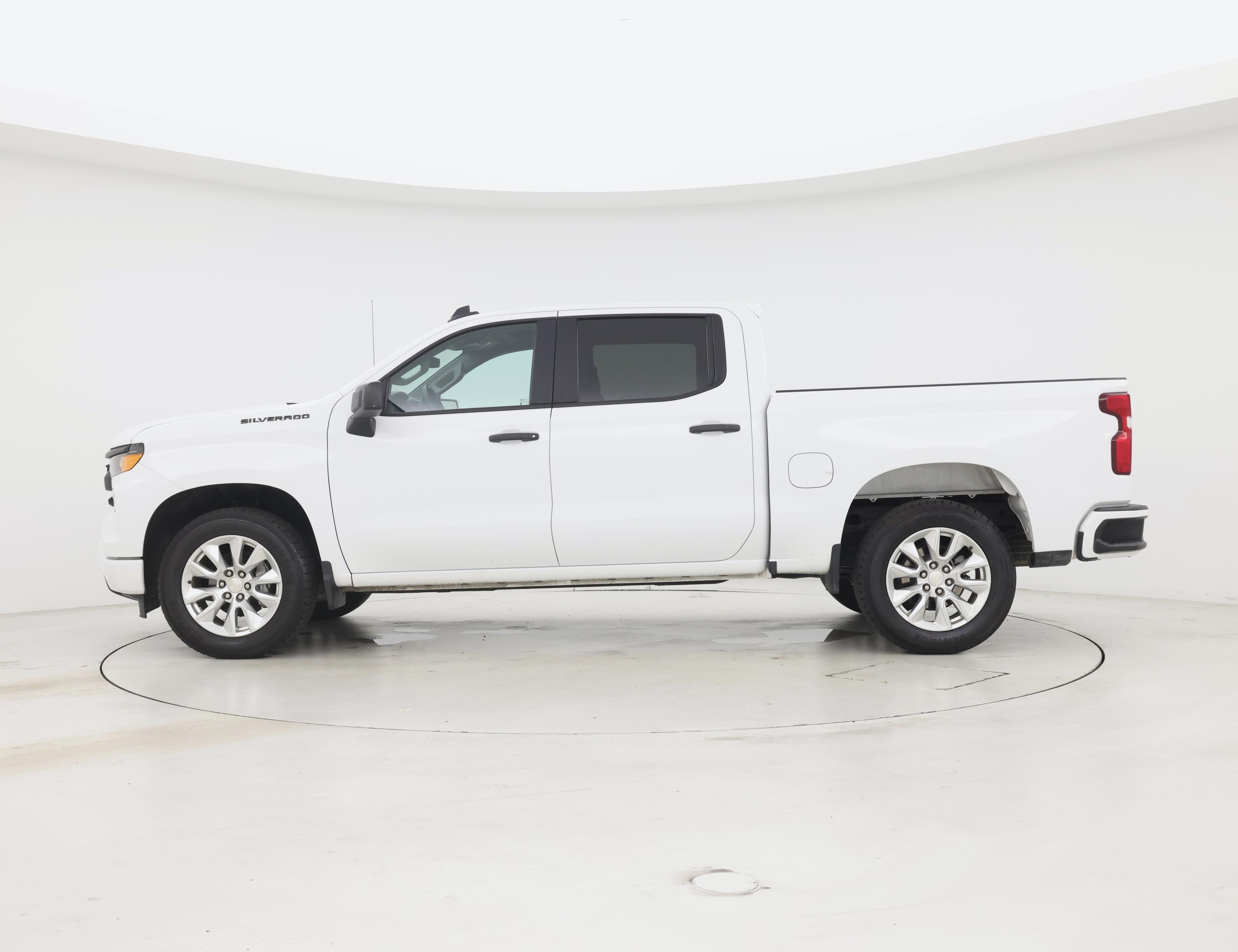 Thumbnail: 2023 Chevrolet Silverado 1500 - 3