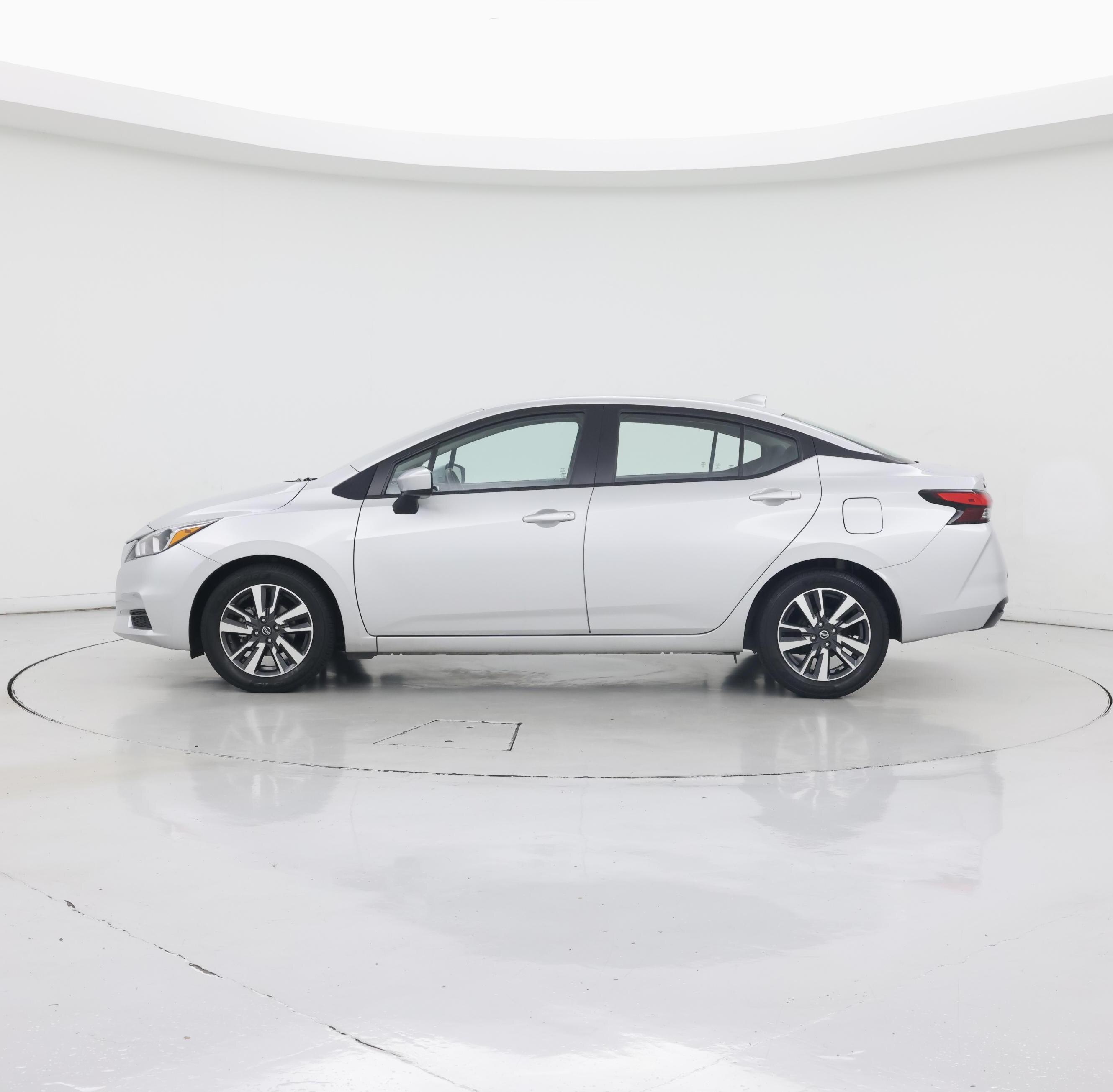 Thumbnail: 2022 Nissan Versa - 3