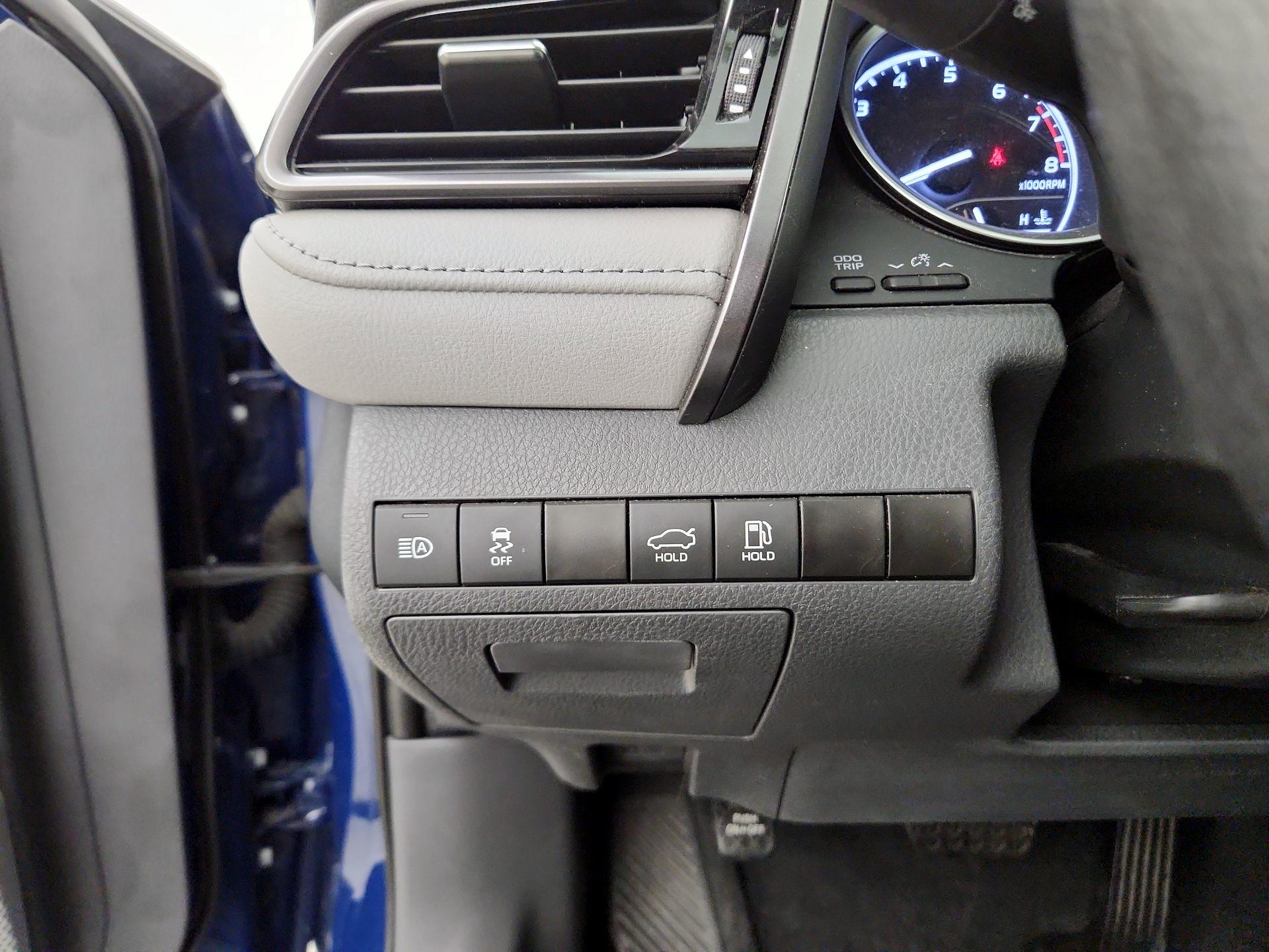 Thumbnail: 2024 Toyota Camry - 13