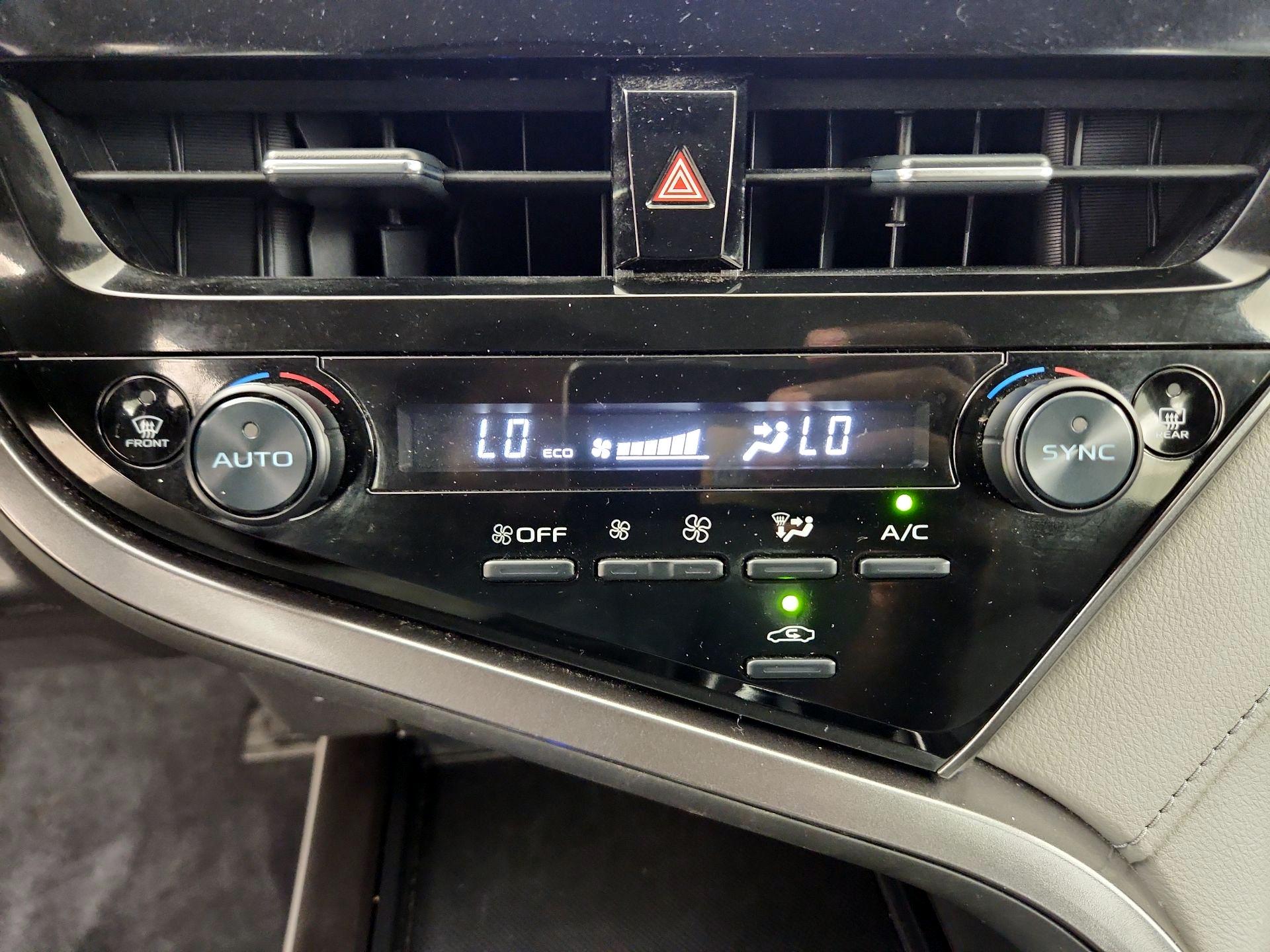 Thumbnail: 2024 Toyota Camry - 16