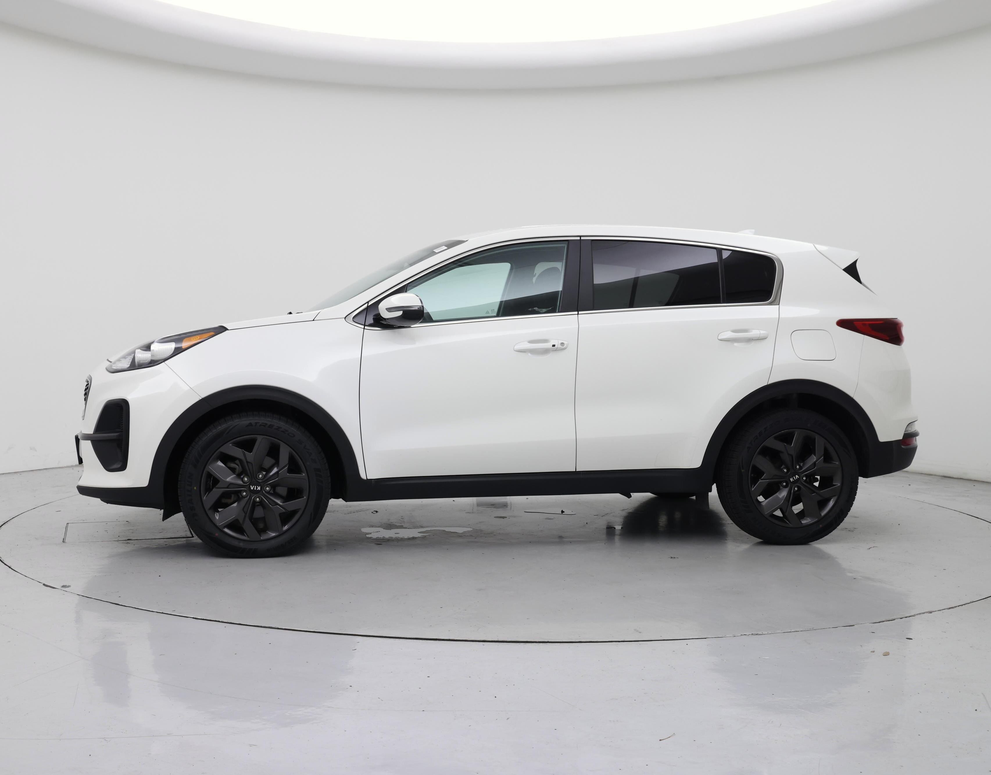 Thumbnail: 2022 Kia Sportage - 3