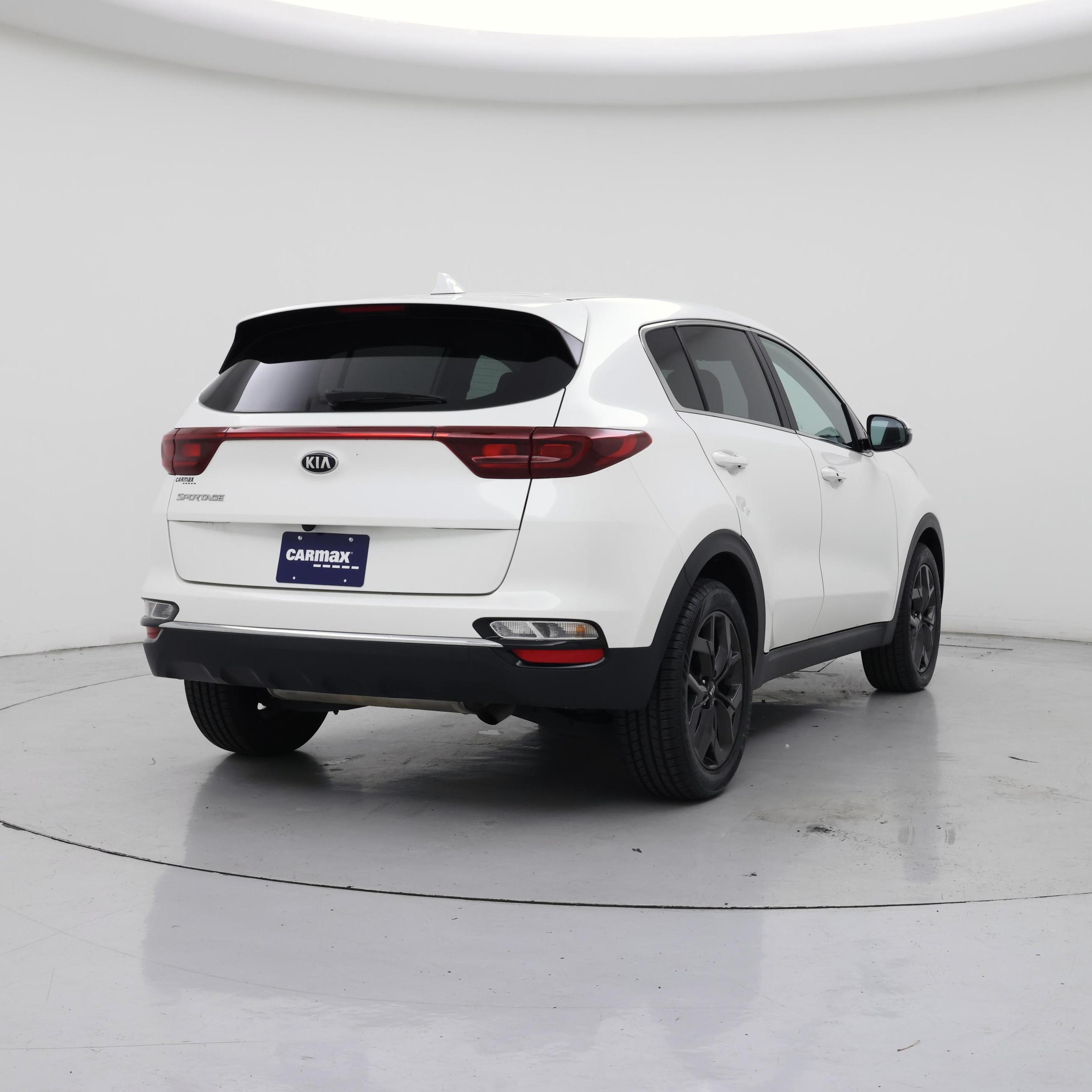 Thumbnail: 2022 Kia Sportage - 8