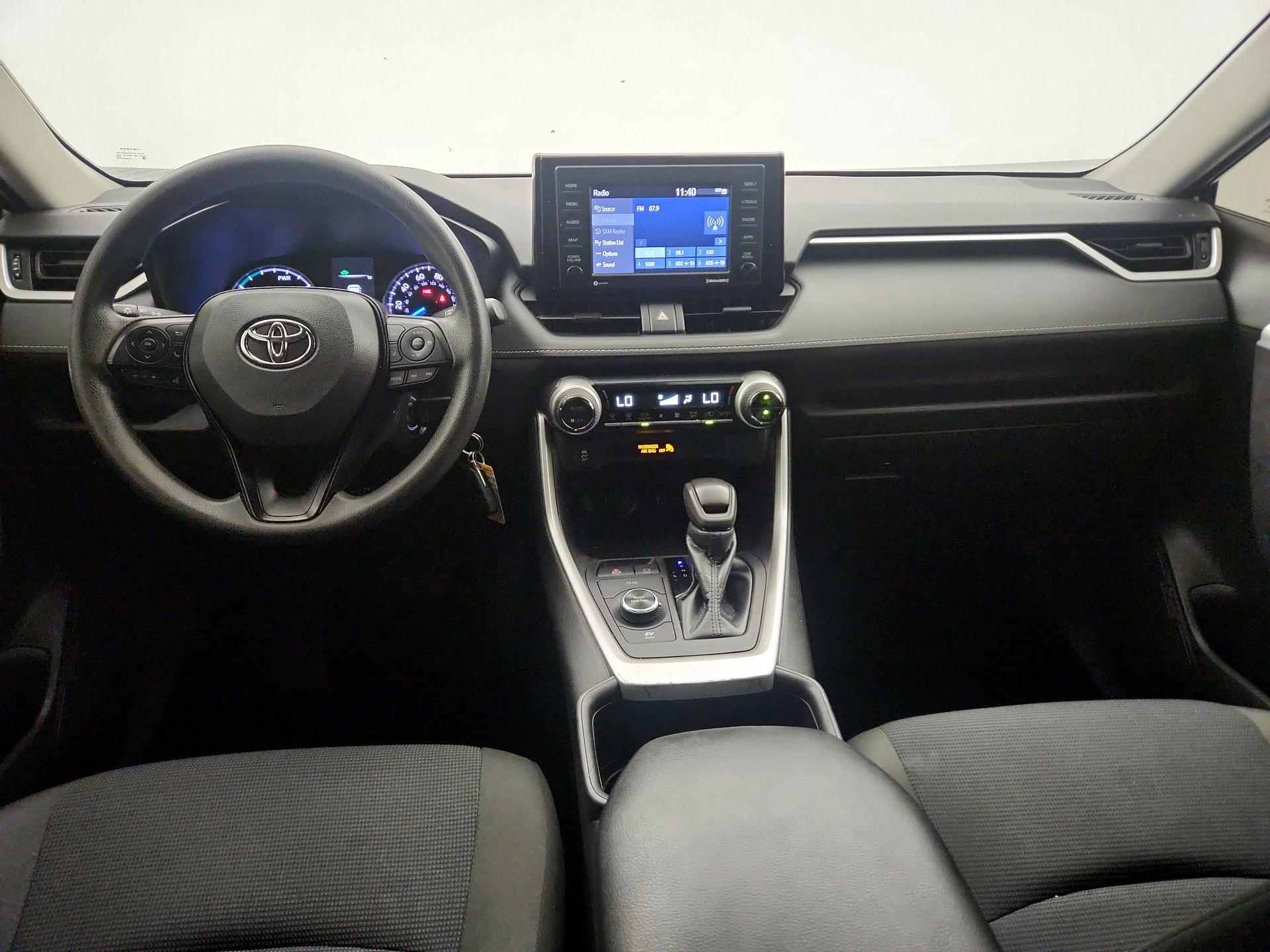 Thumbnail: 2022 Toyota RAV4 - 9