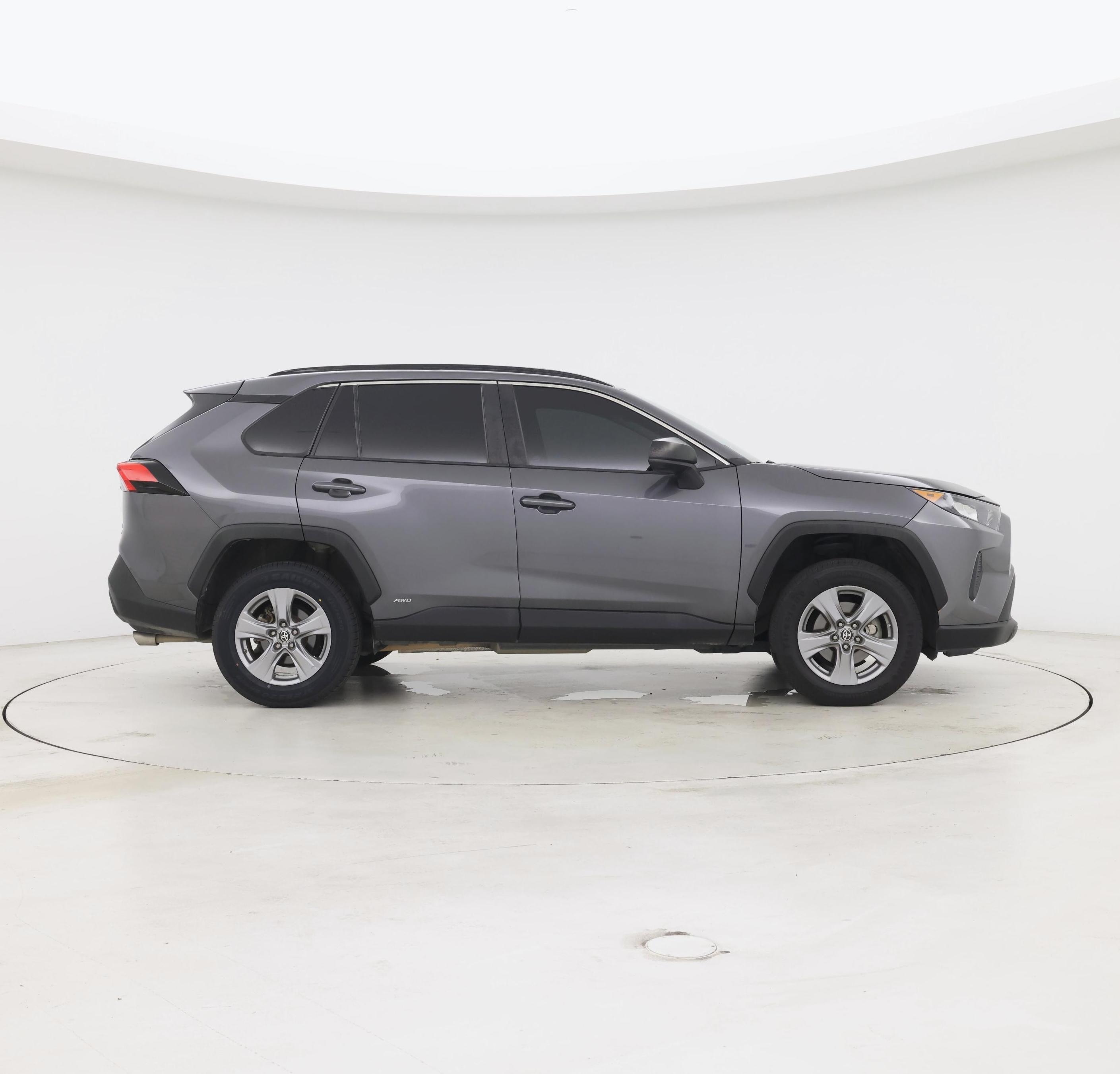 Thumbnail: 2022 Toyota RAV4 - 7