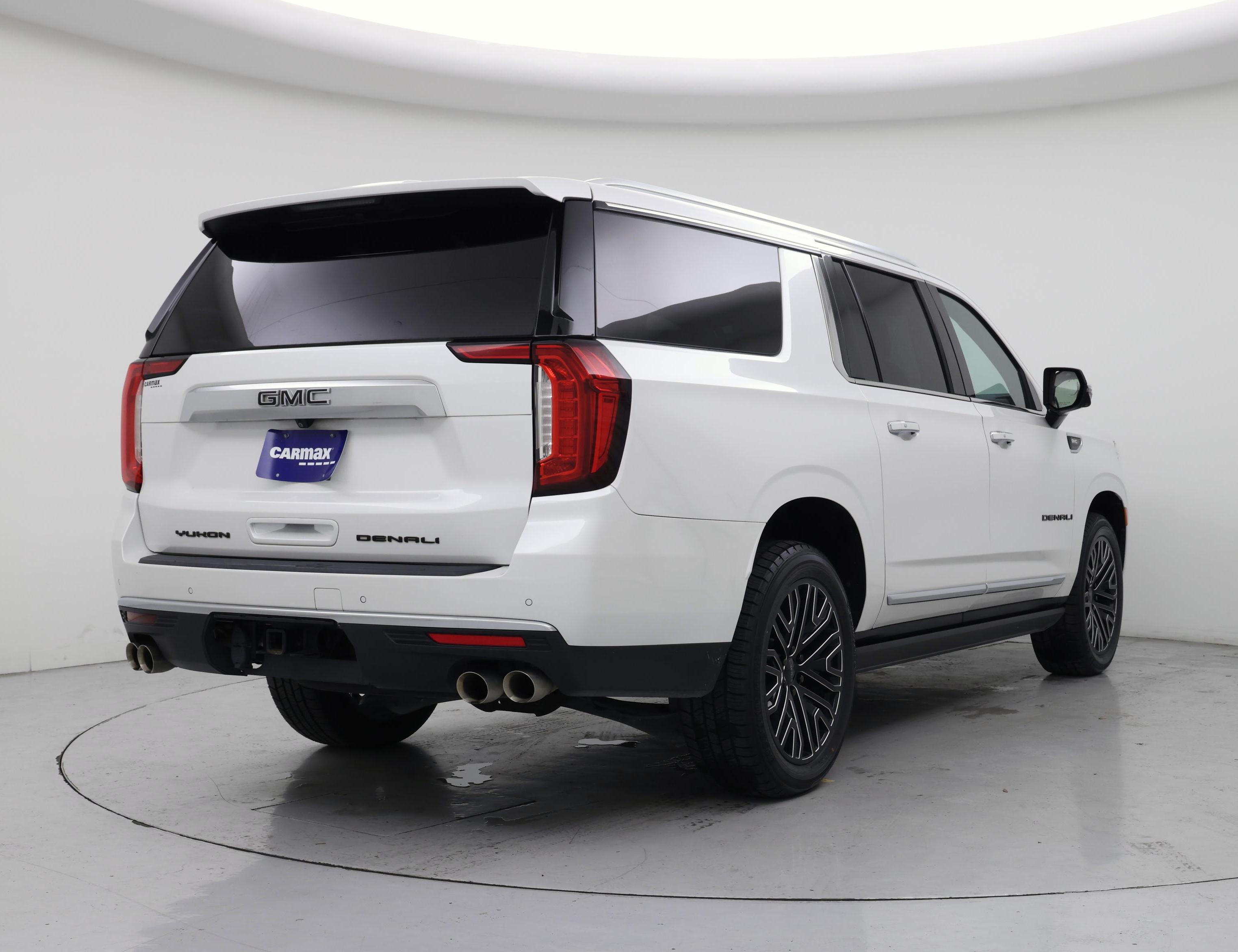 Thumbnail: 2022 GMC Yukon XL - 8