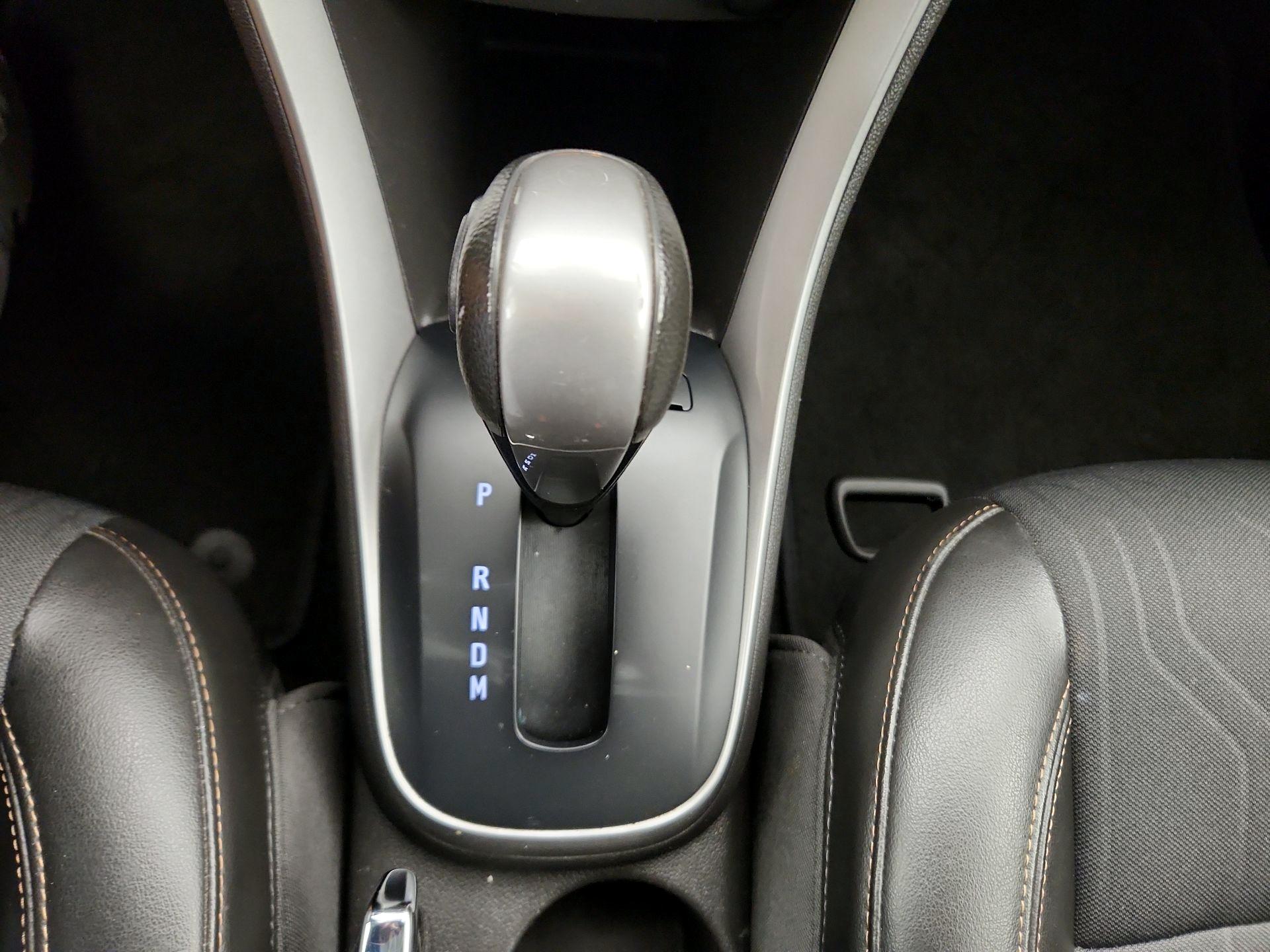 Thumbnail: 2022 Chevrolet Trax - 17