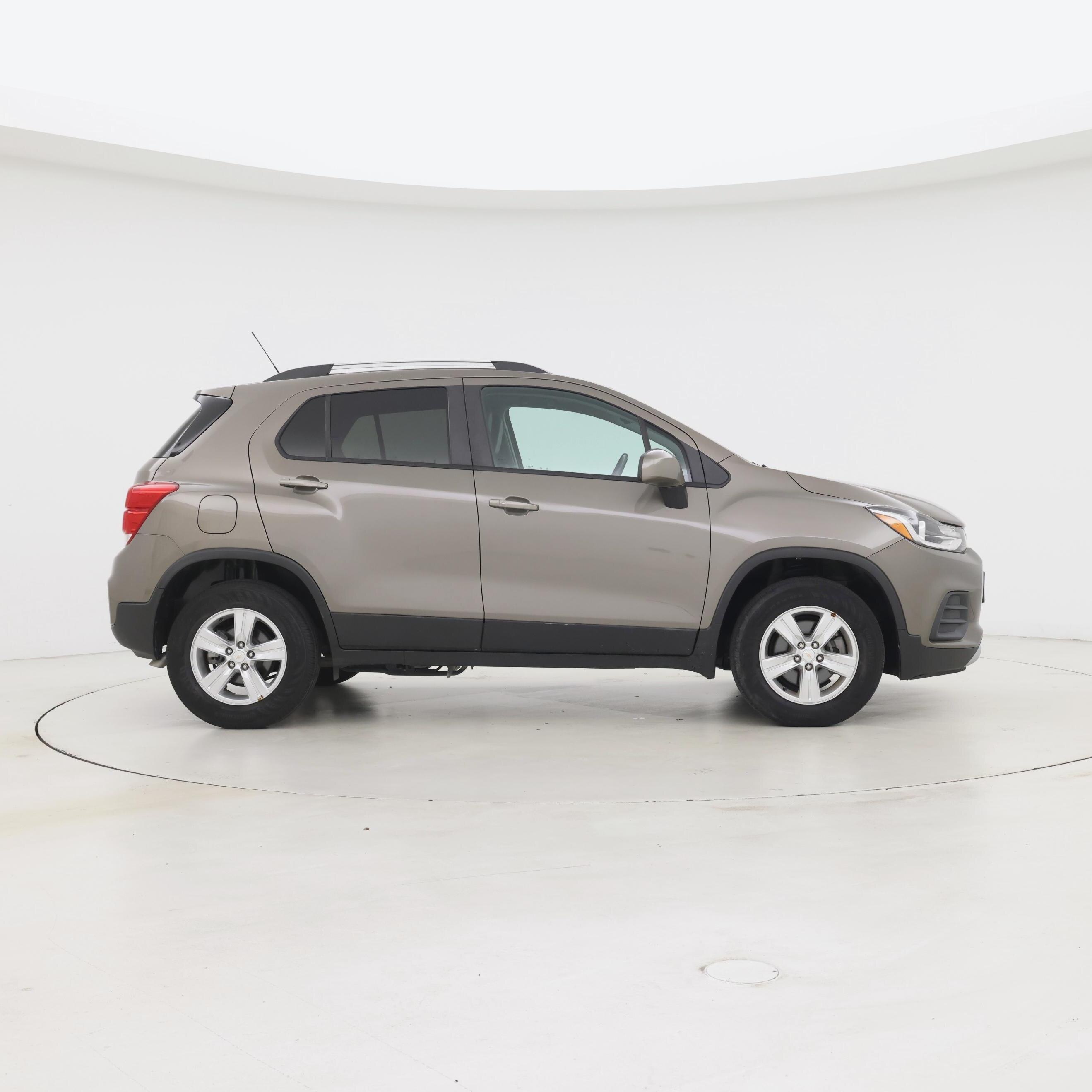 Thumbnail: 2022 Chevrolet Trax - 7