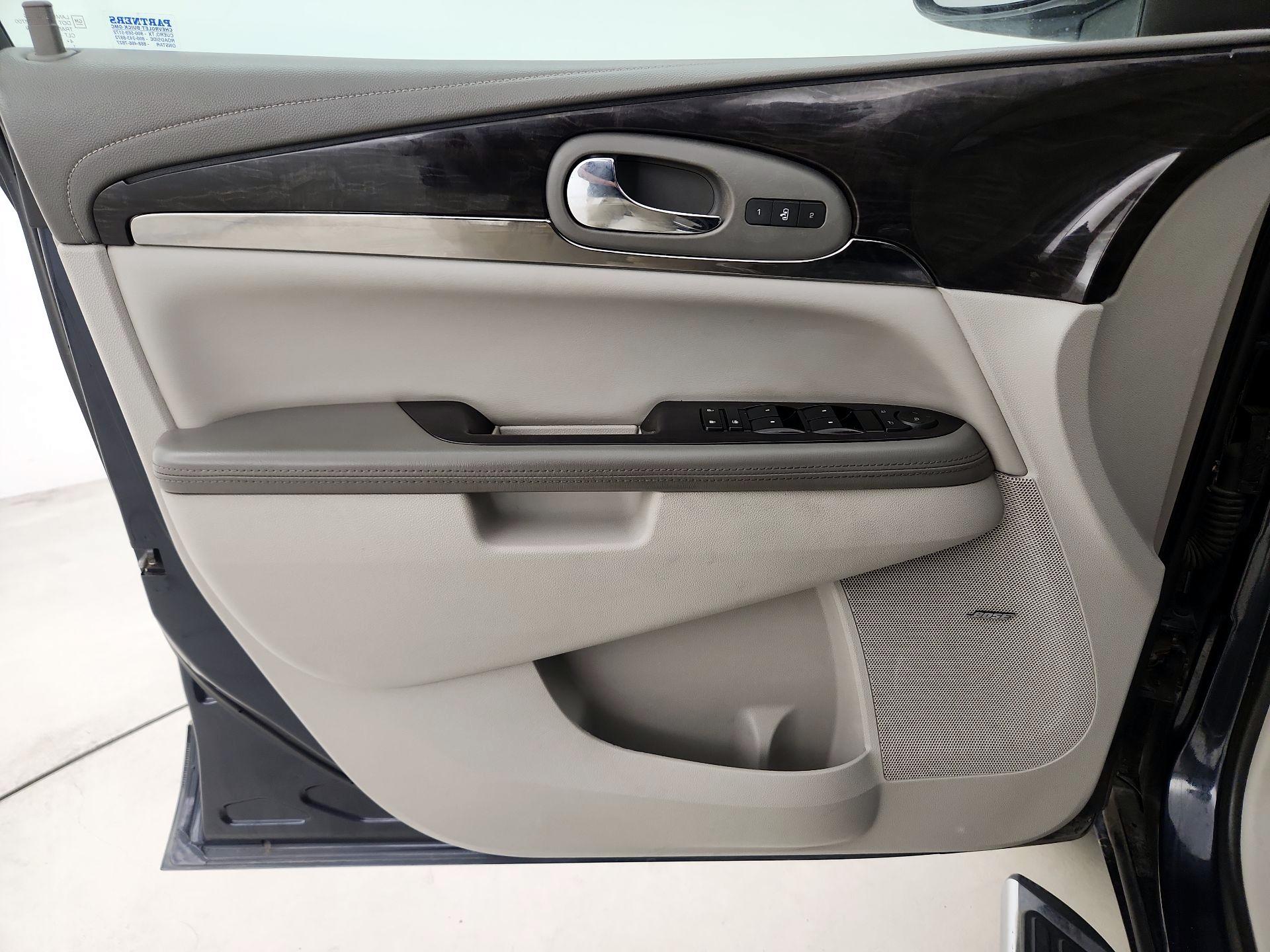 Thumbnail: 2015 Buick Enclave - 12