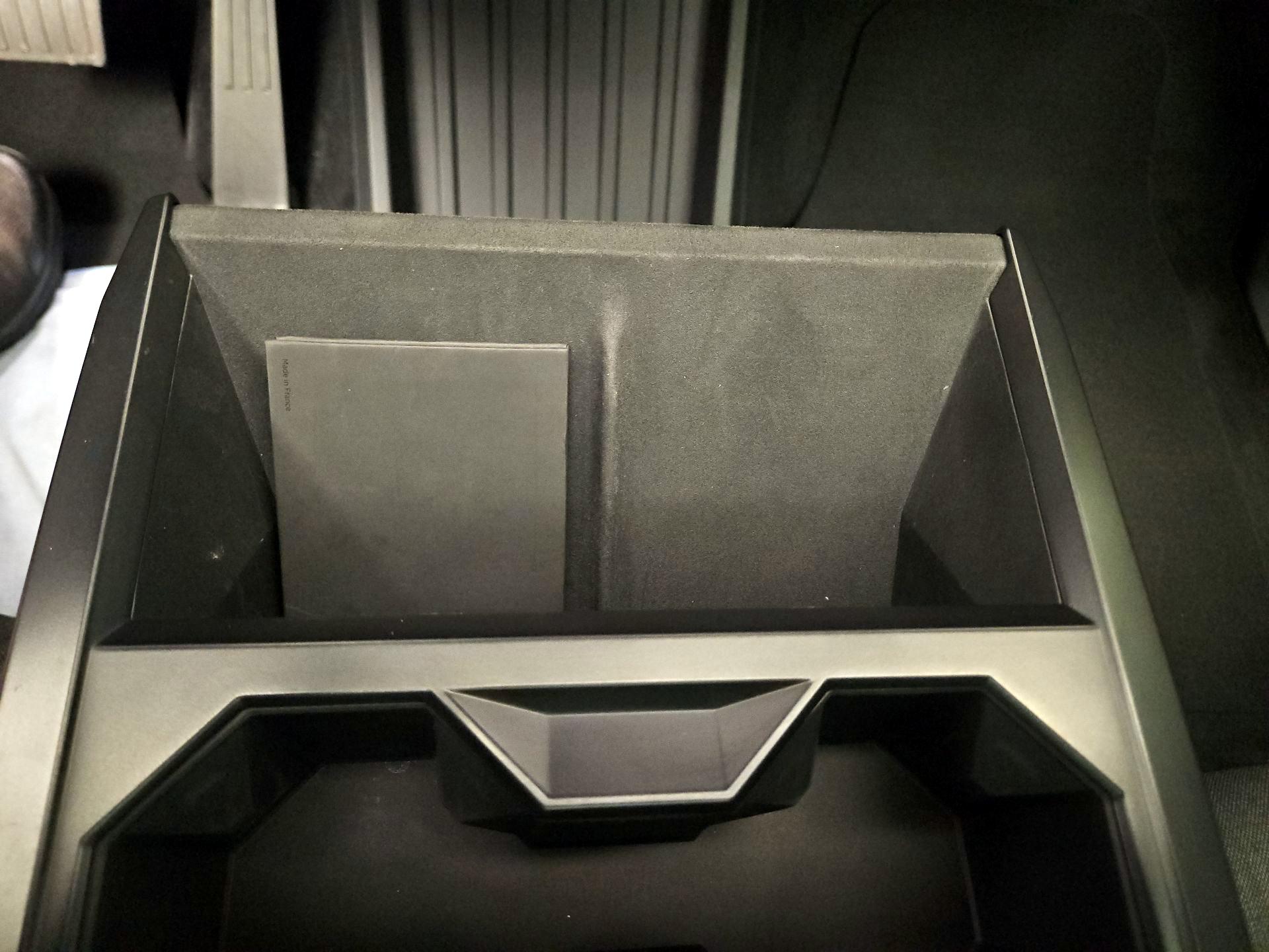 Thumbnail: 2025 Tesla Cybertruck - 18
