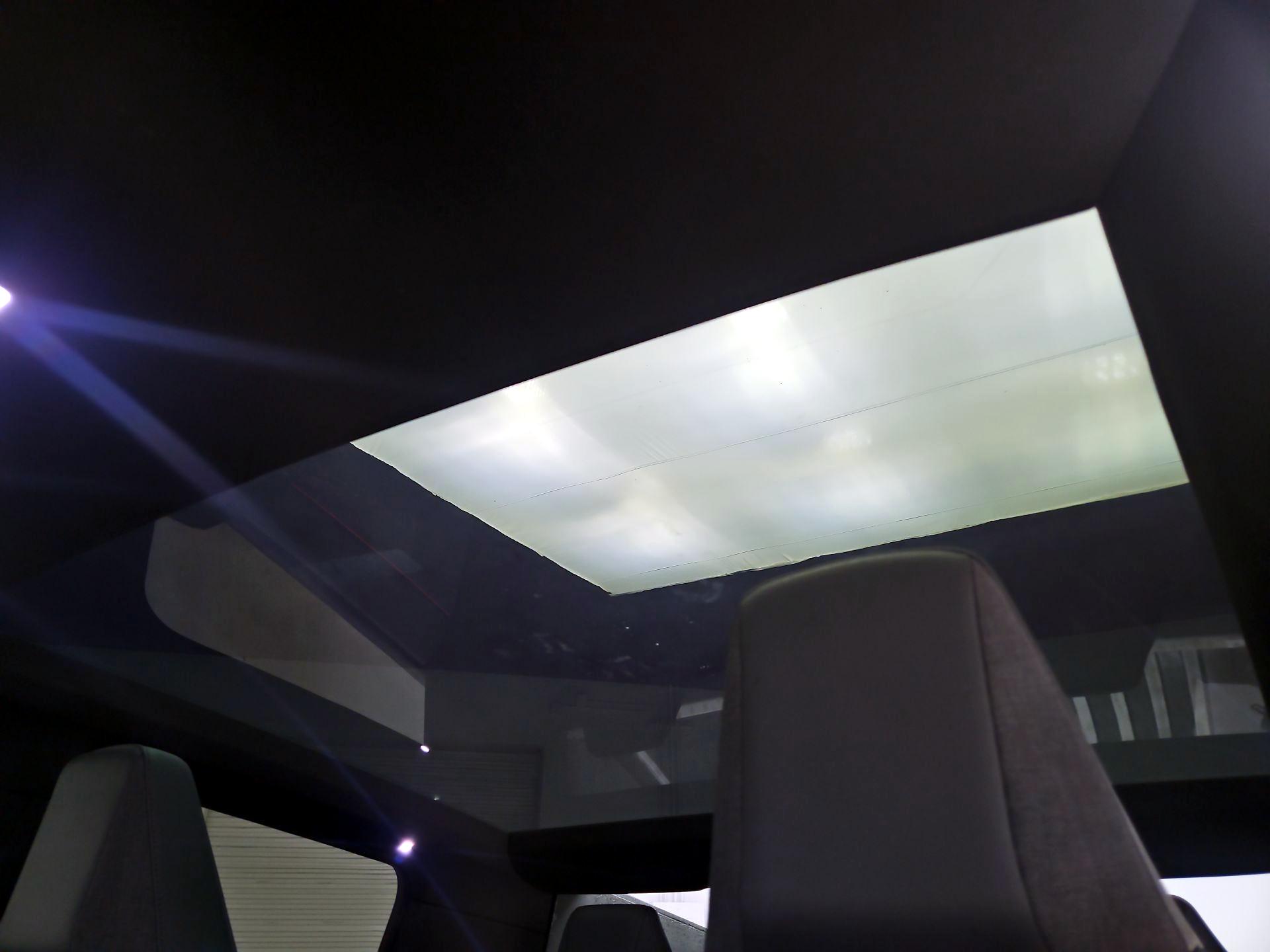 Thumbnail: 2025 Tesla Cybertruck - 19
