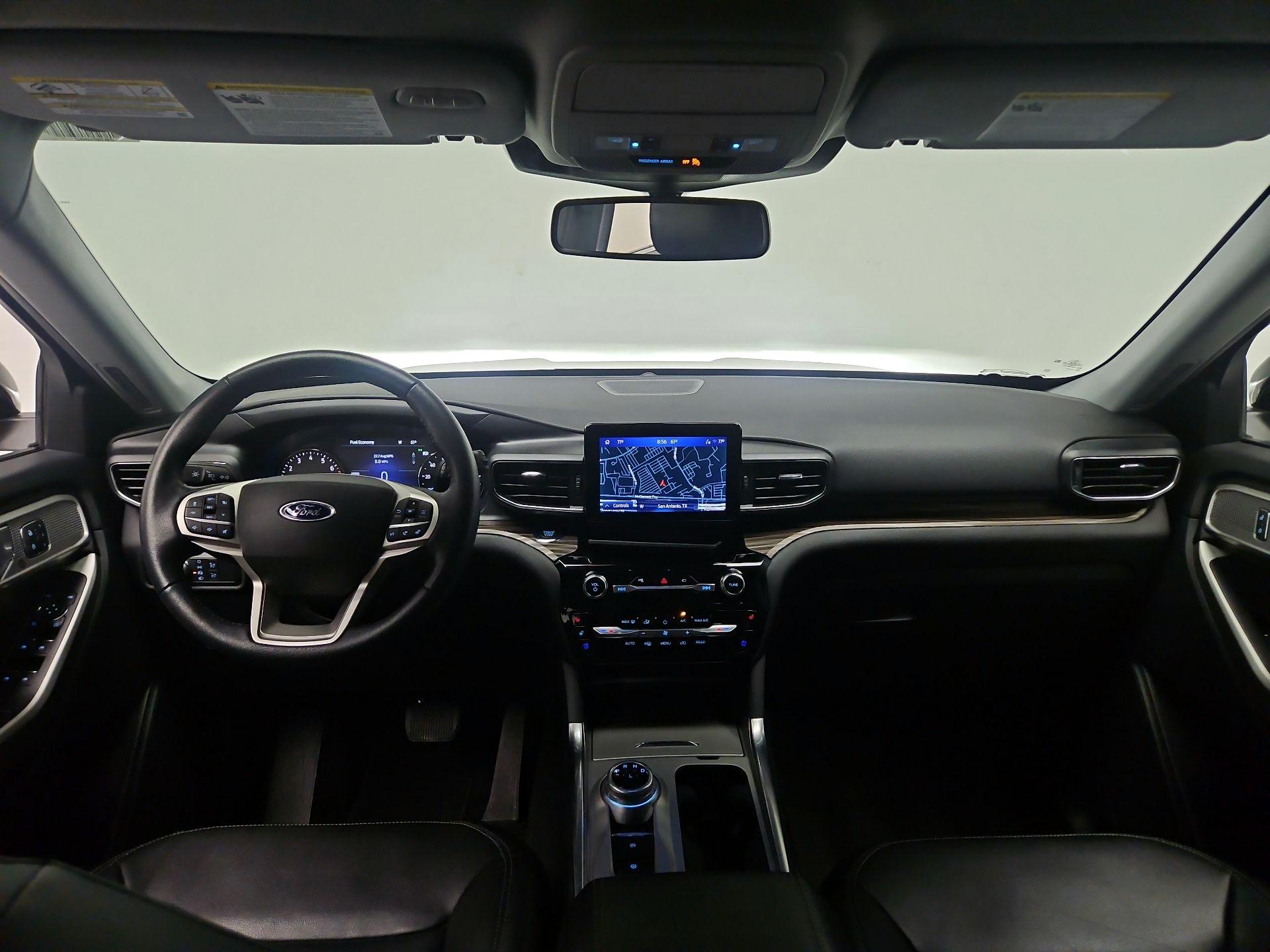 Thumbnail: 2022 Ford Explorer - 9