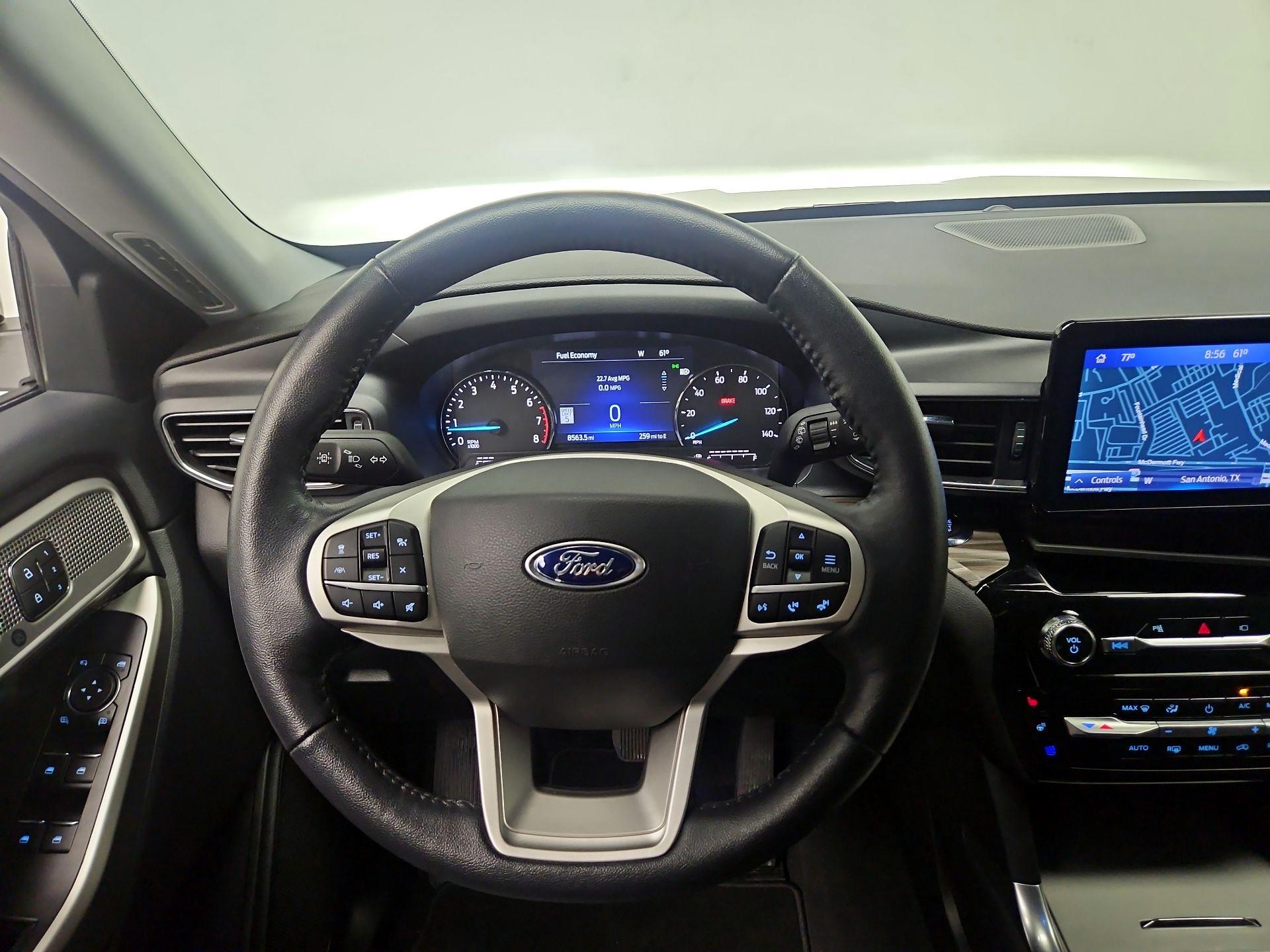 Thumbnail: 2022 Ford Explorer - 10