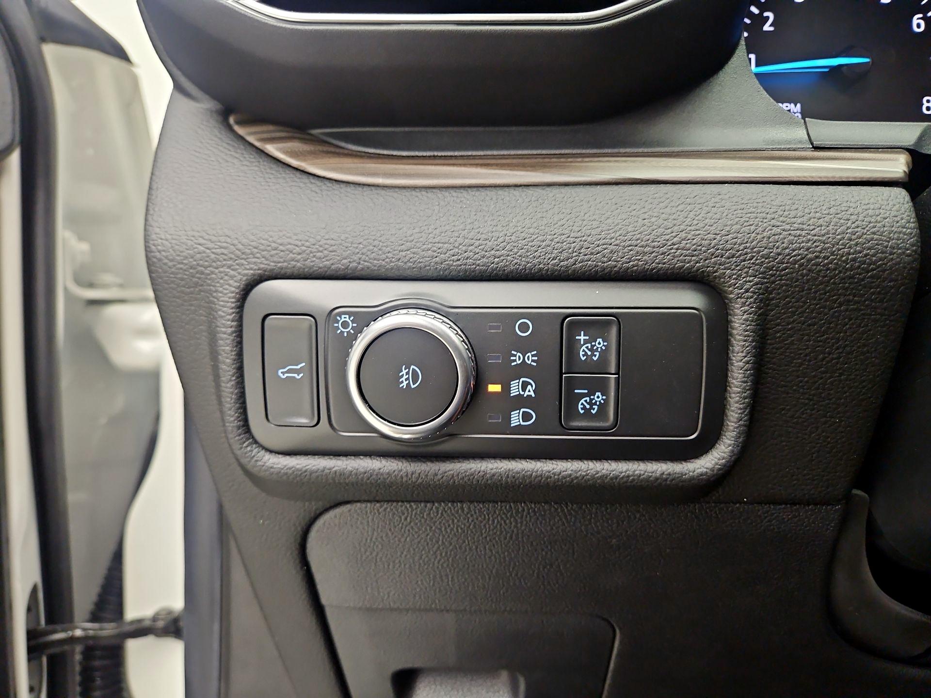 Thumbnail: 2022 Ford Explorer - 13