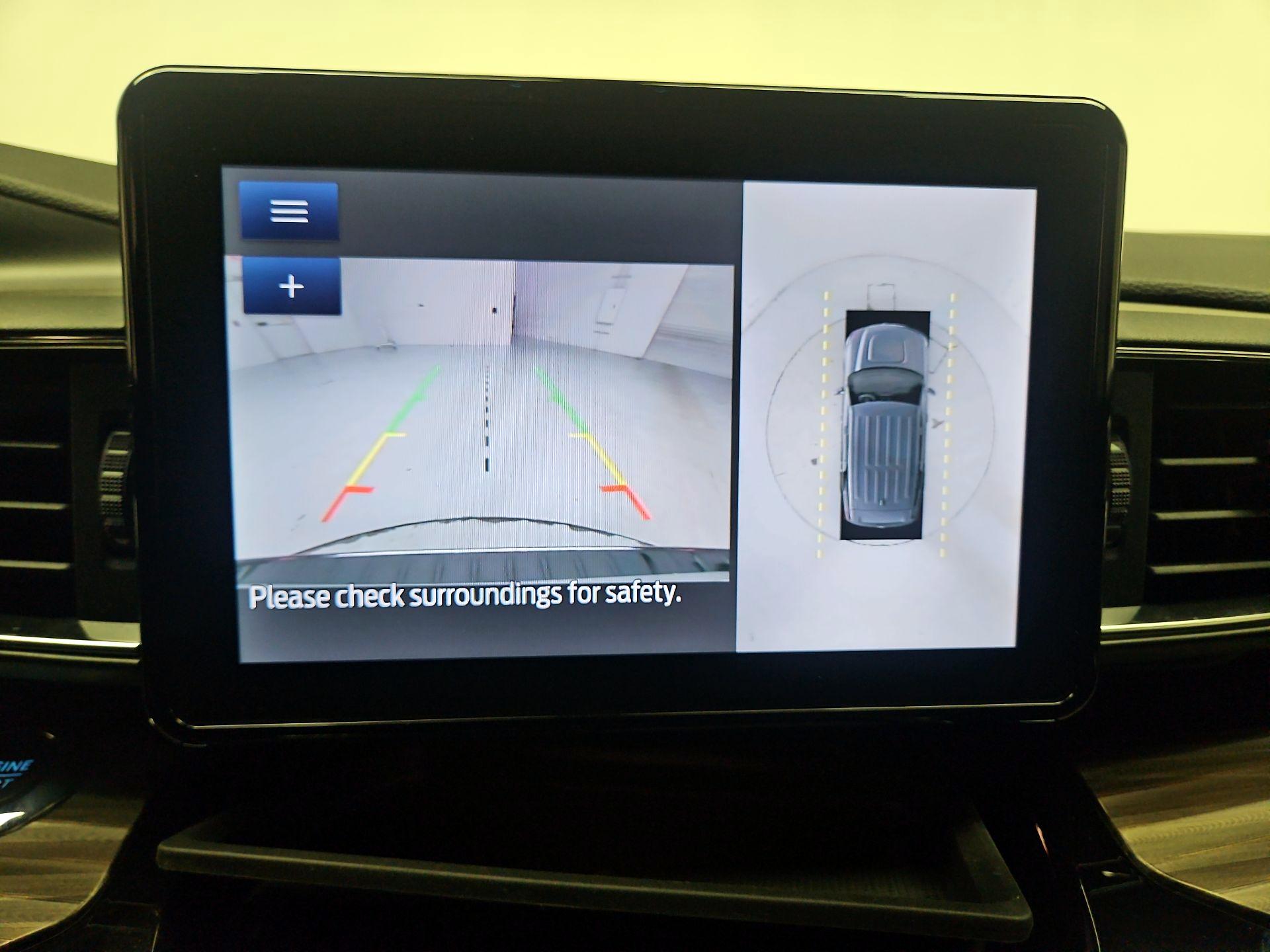 Thumbnail: 2022 Ford Explorer - 15