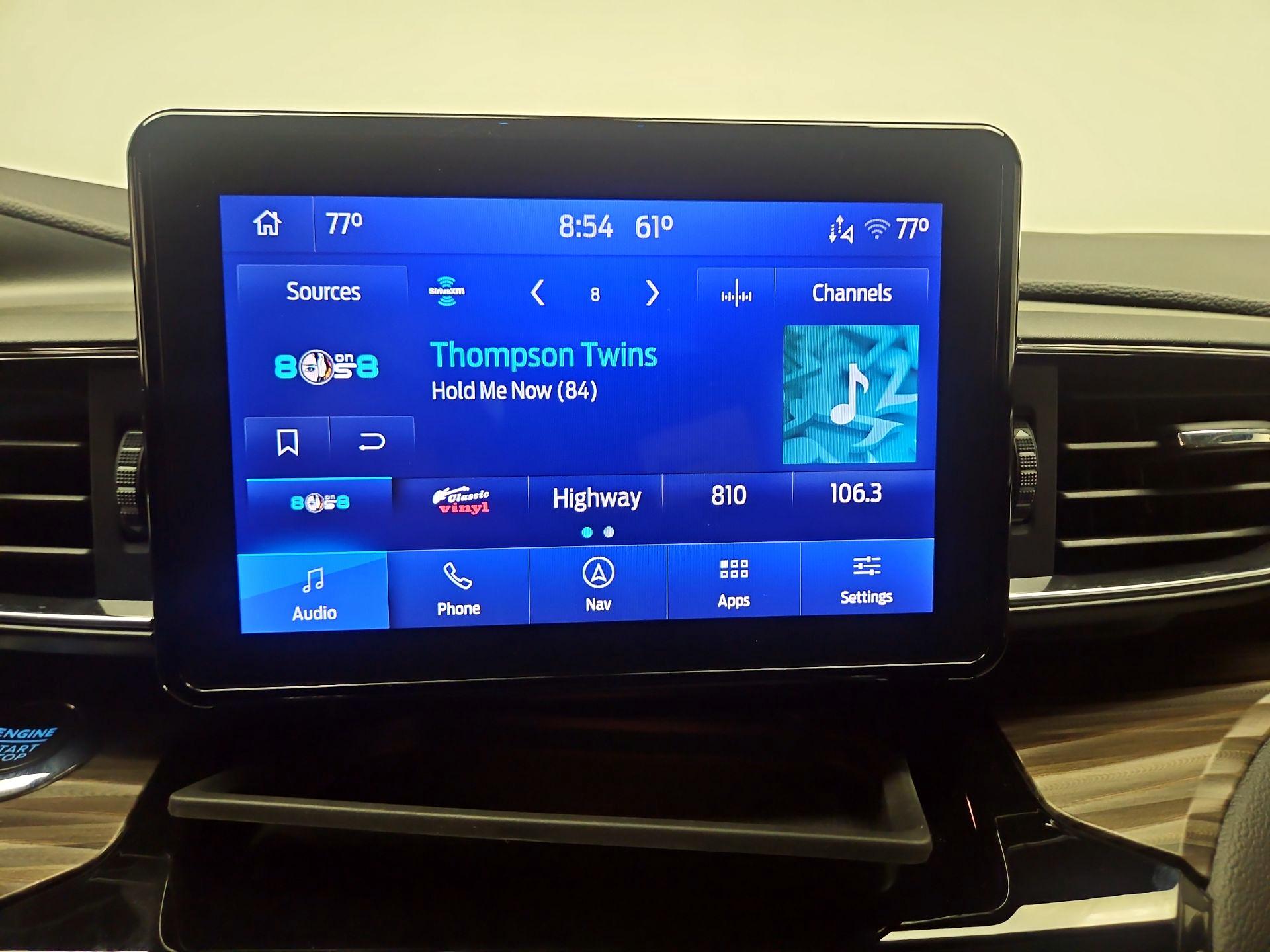 Thumbnail: 2022 Ford Explorer - 16