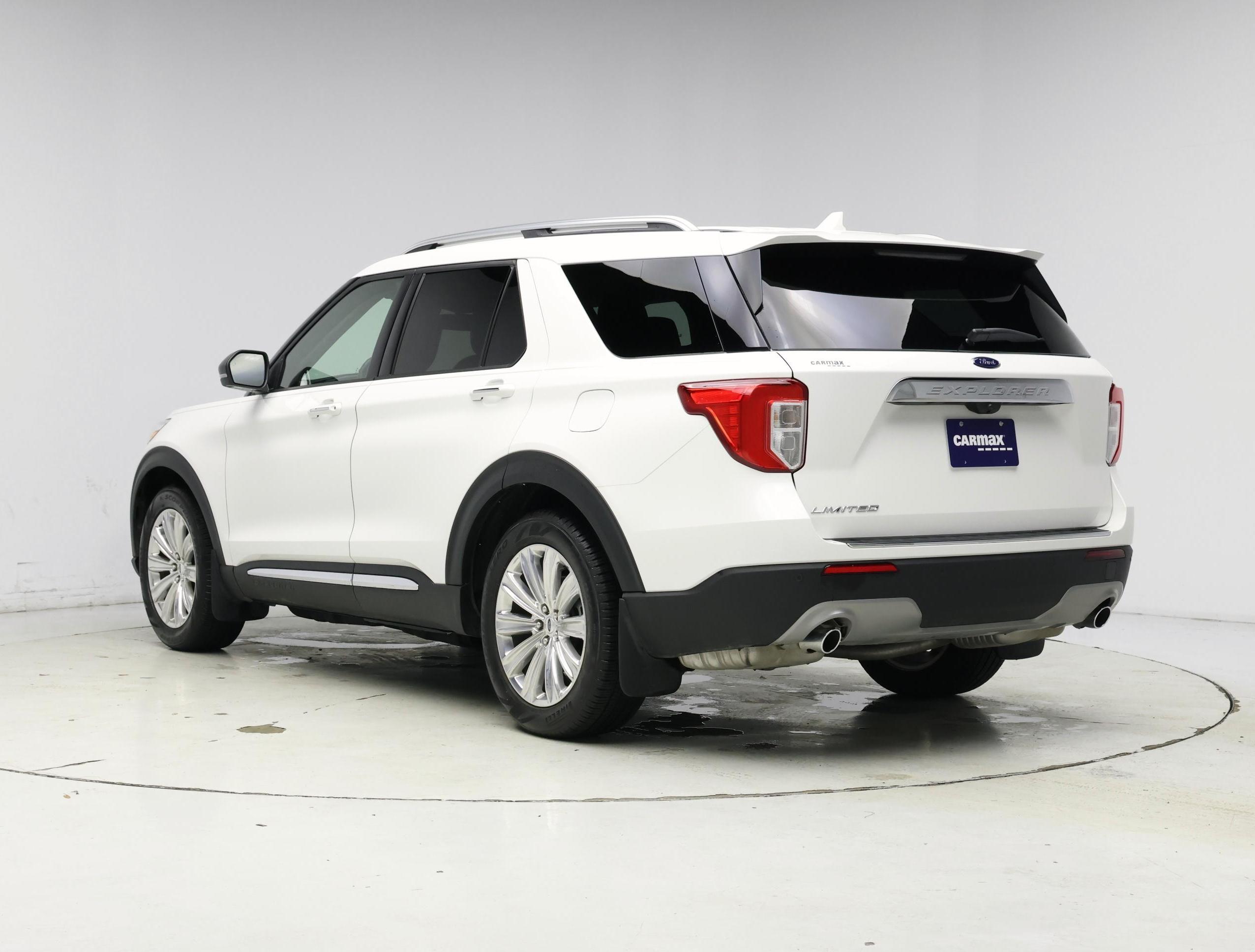 Thumbnail: 2022 Ford Explorer - 2