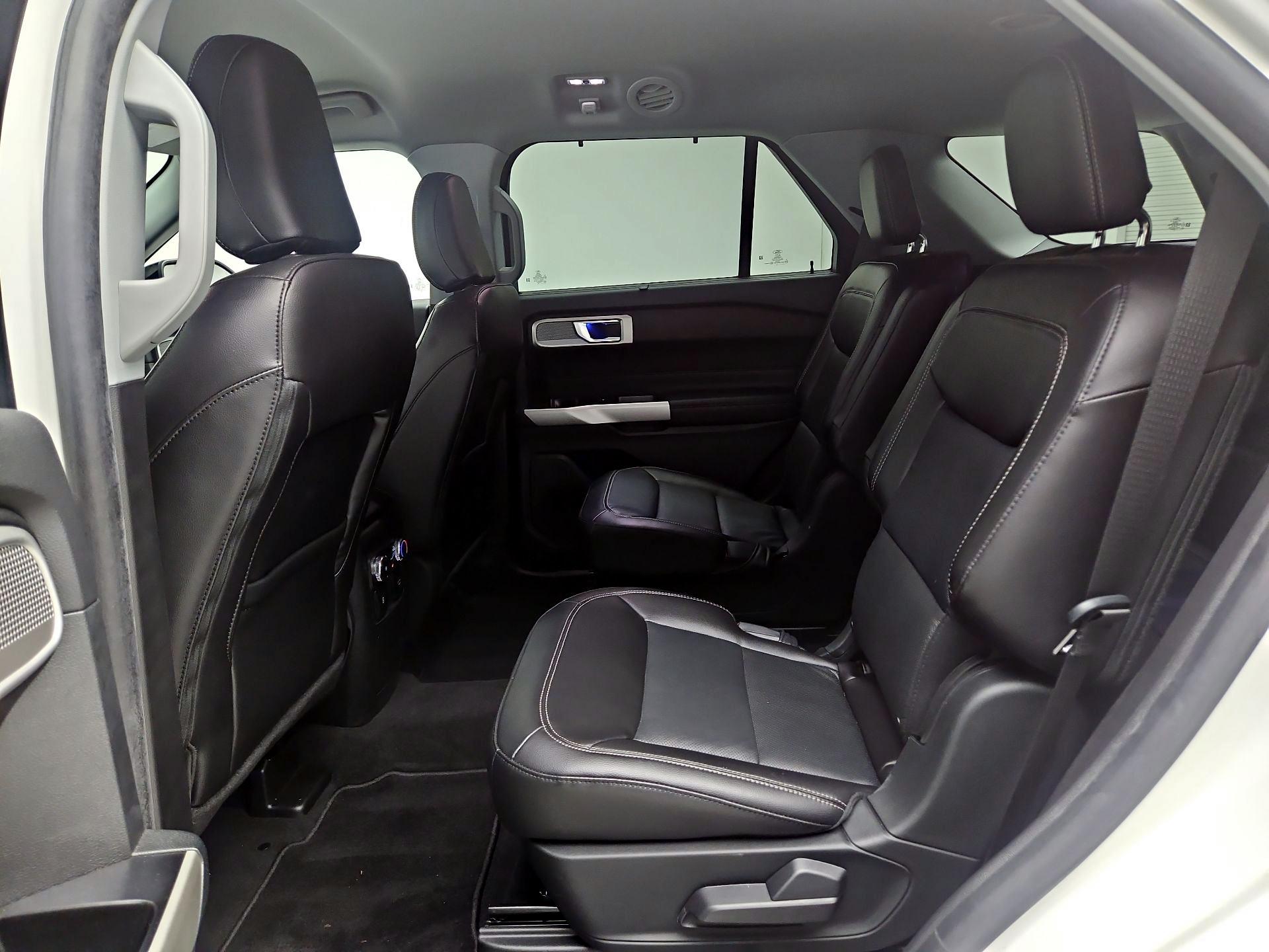 Thumbnail: 2022 Ford Explorer - 20