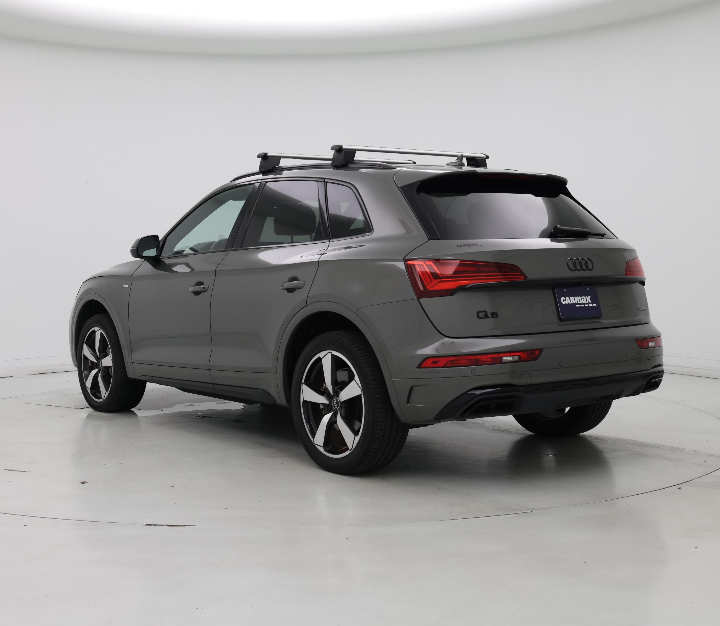 Thumbnail: 2023 Audi Q5 - 2