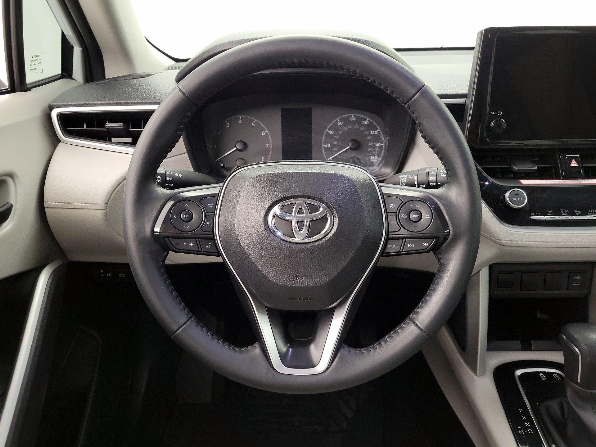 Thumbnail: 2024 Toyota Corolla Cross - 10