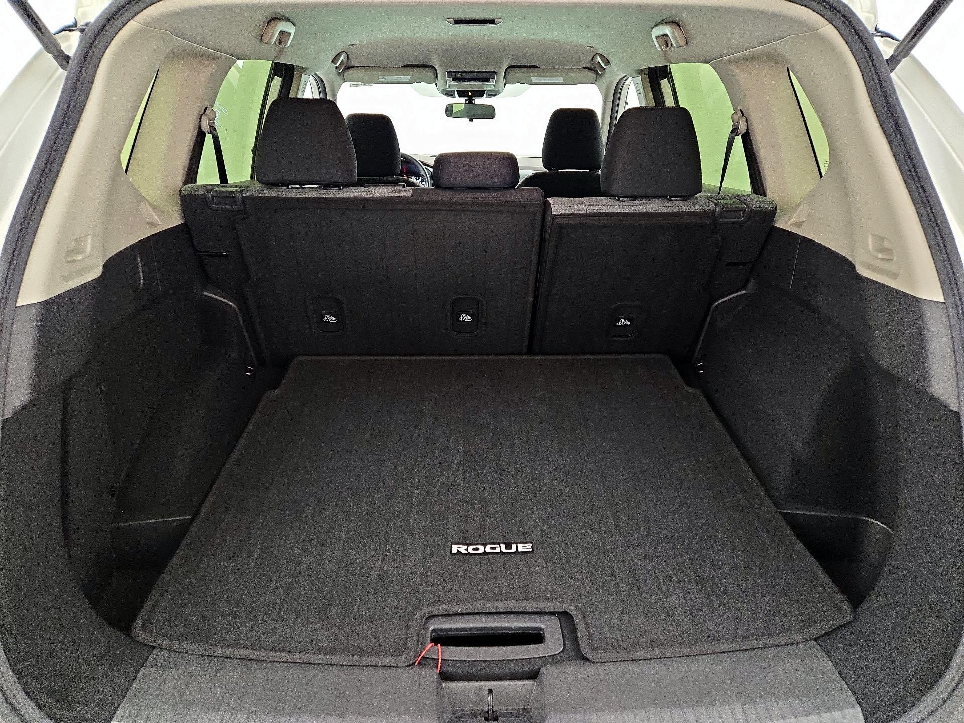 Thumbnail: 2023 Nissan Rogue - 20