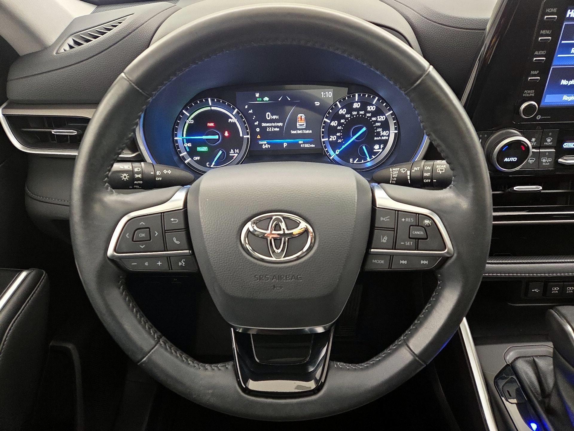 Thumbnail: 2021 Toyota Highlander - 10