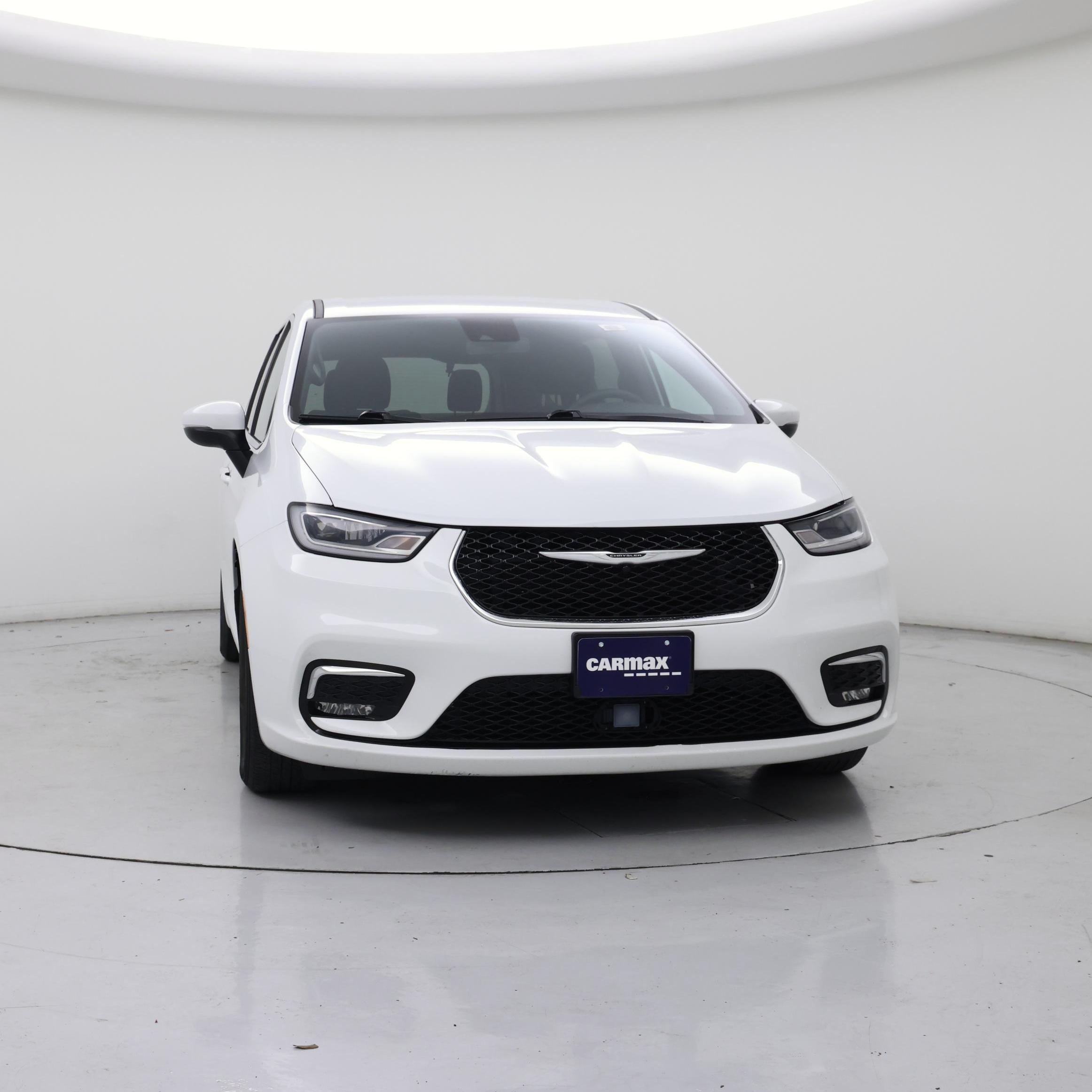 Thumbnail: 2023 Chrysler Pacifica - 5