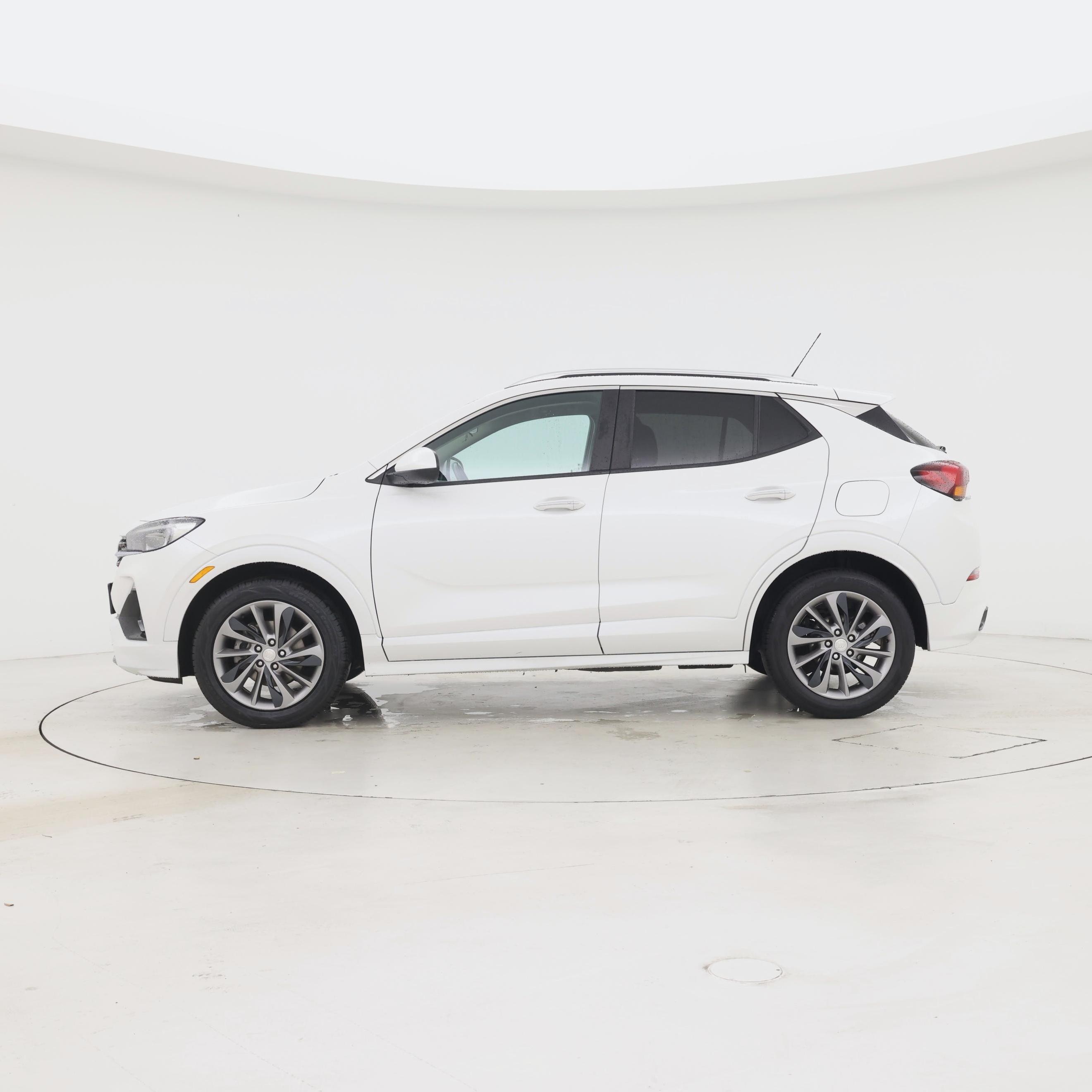 Thumbnail: 2022 Buick Encore GX - 3