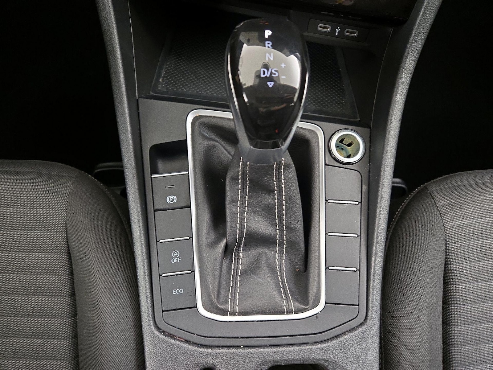 2025 Volkswagen Jetta S - Photo 18