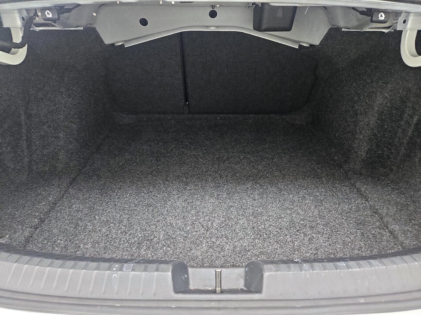 2025 Volkswagen Jetta S - Photo 21