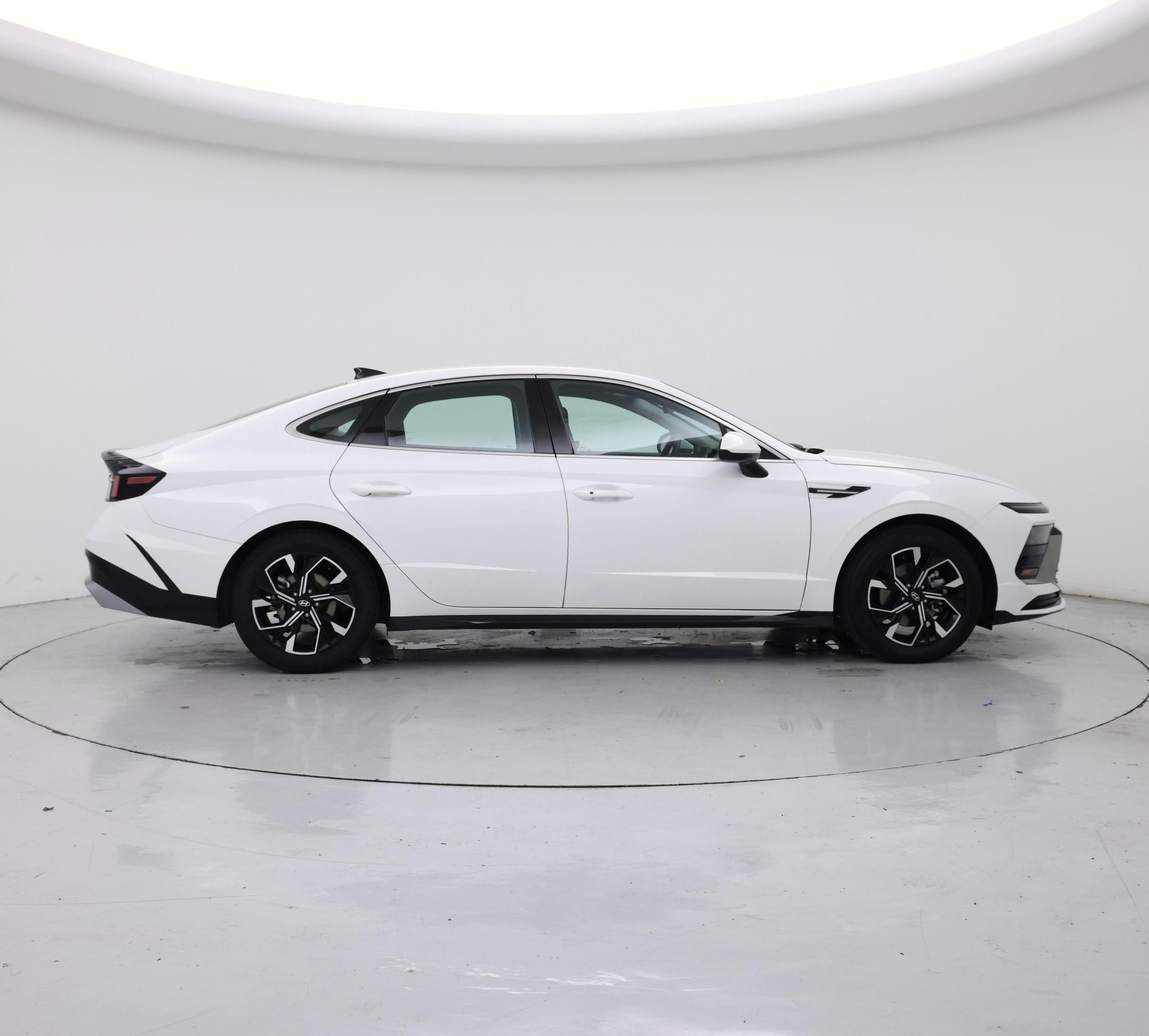 Thumbnail: 2025 Hyundai Sonata - 7