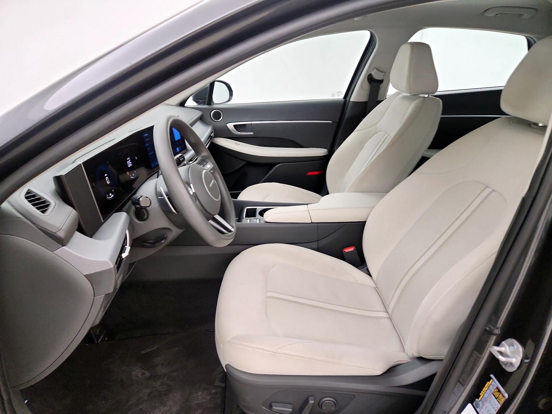 Thumbnail: 2025 Hyundai Sonata - 11