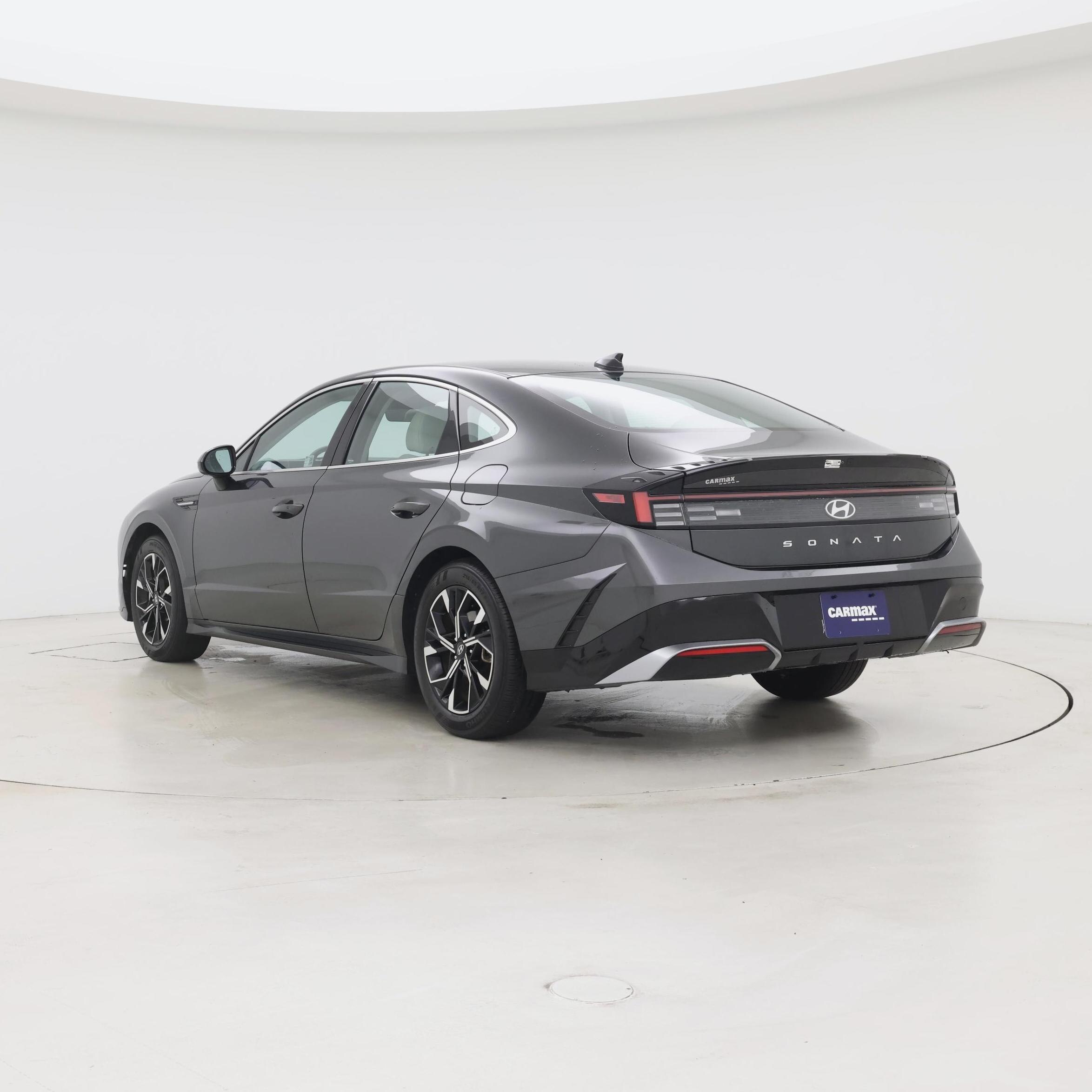 Thumbnail: 2025 Hyundai Sonata - 2