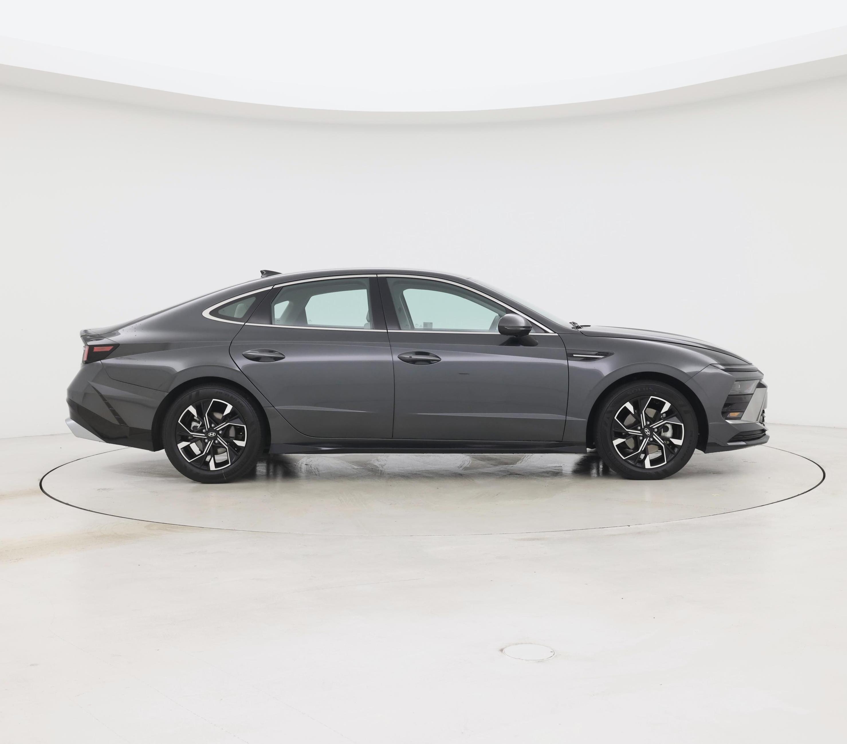 Thumbnail: 2025 Hyundai Sonata - 7