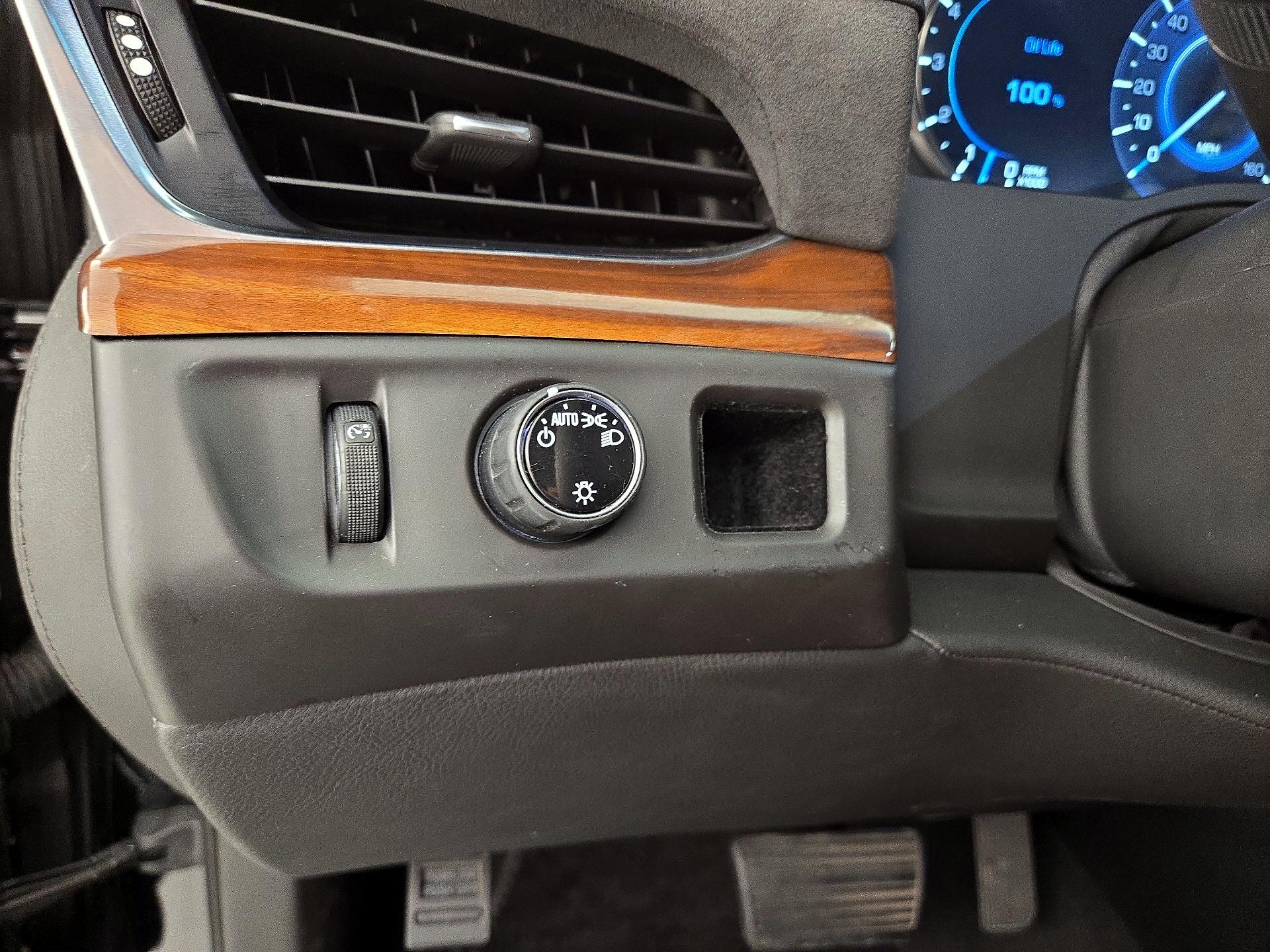 Thumbnail: 2017 Cadillac Escalade - 13