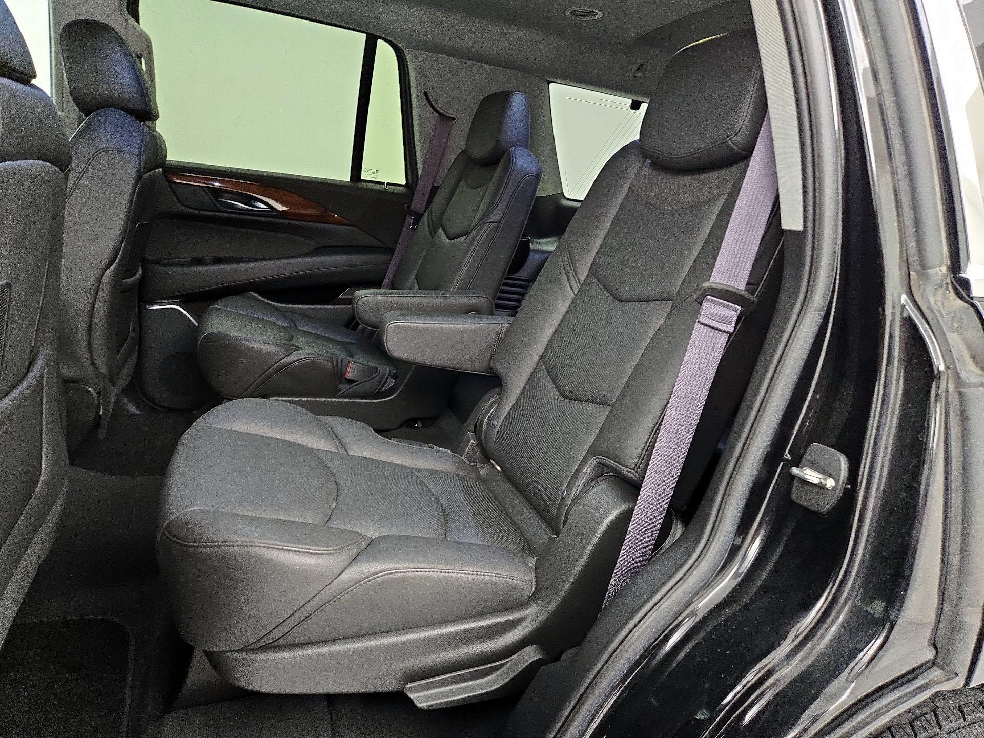 Thumbnail: 2017 Cadillac Escalade - 20