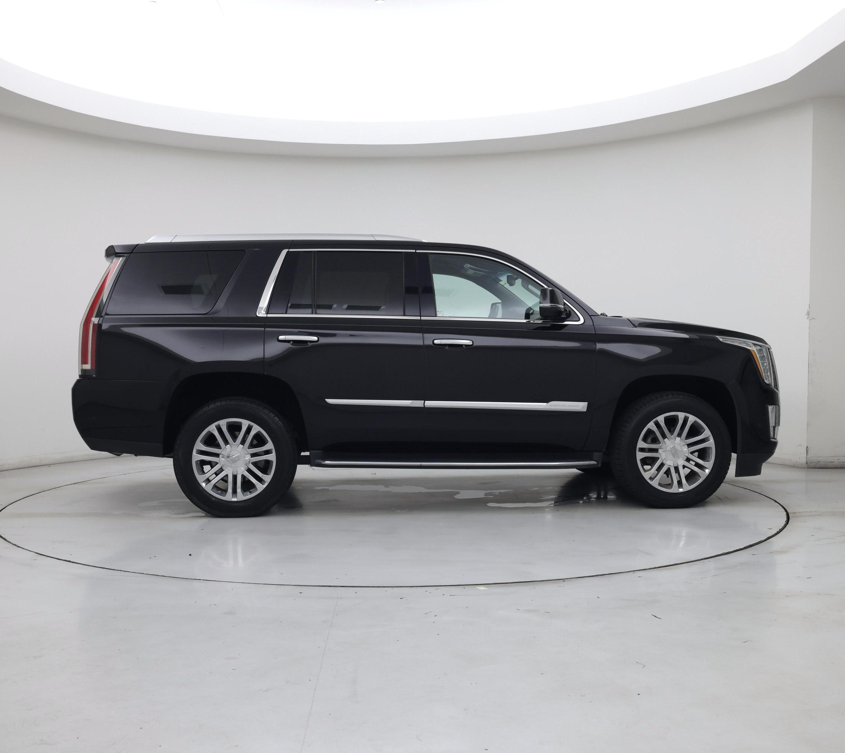 Thumbnail: 2017 Cadillac Escalade - 7