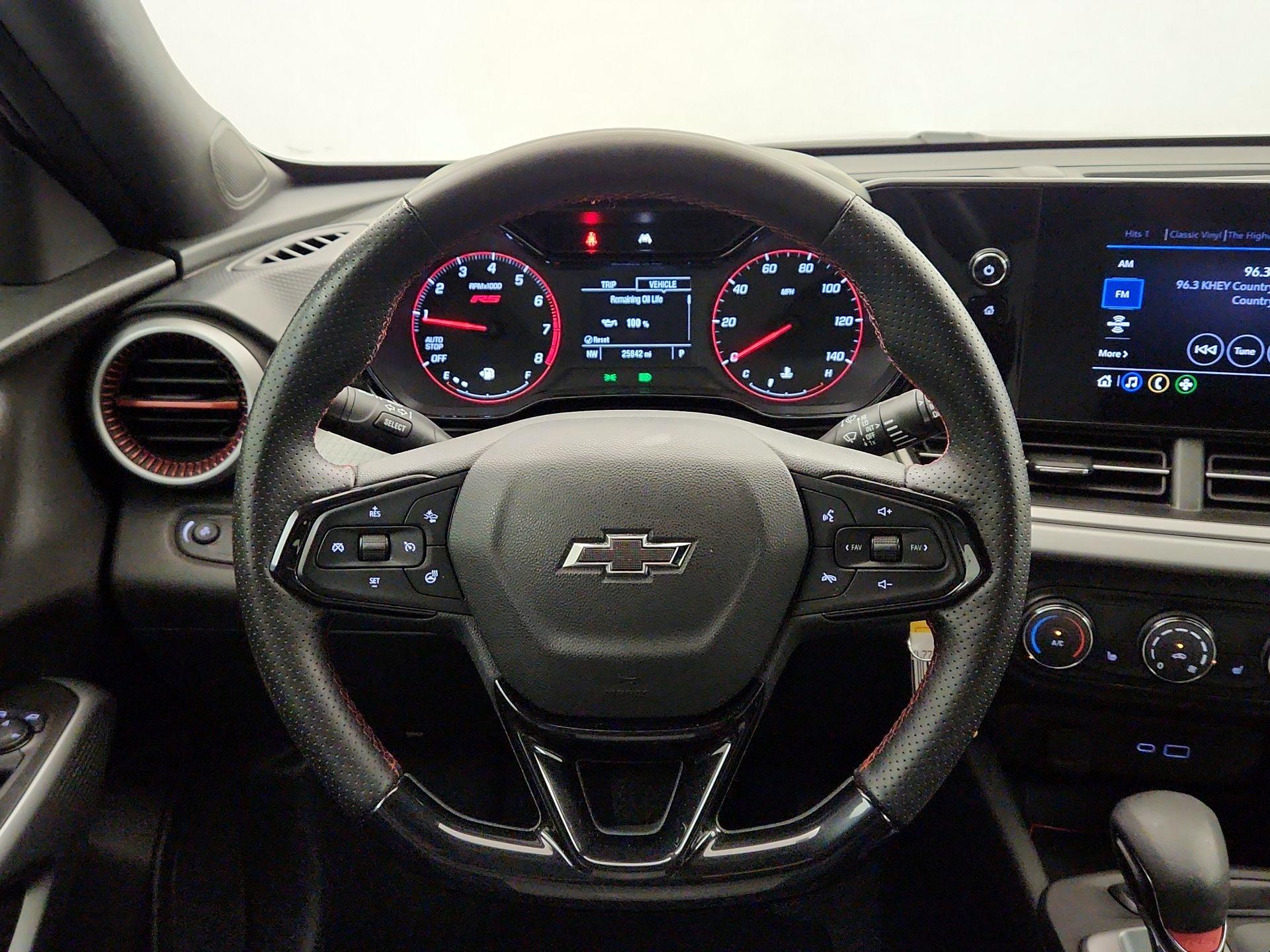 Thumbnail: 2025 Chevrolet Trax - 10