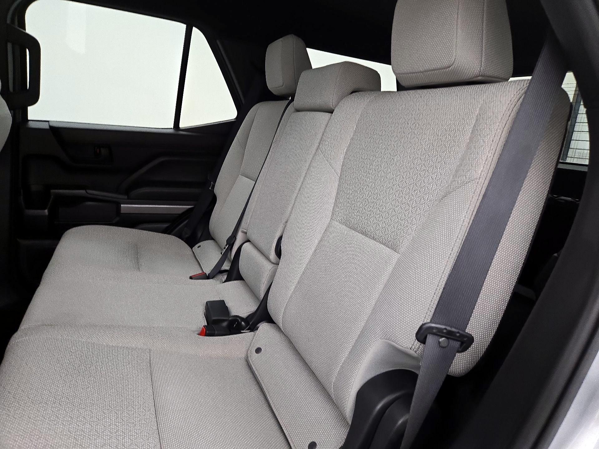 Thumbnail: 2025 Toyota 4Runner - 19