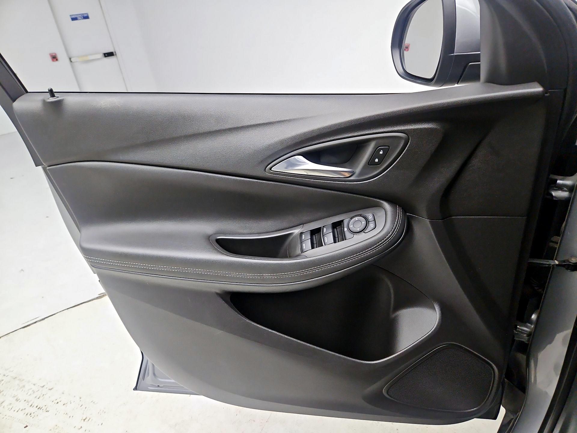 Thumbnail: 2023 Buick Encore GX - 12