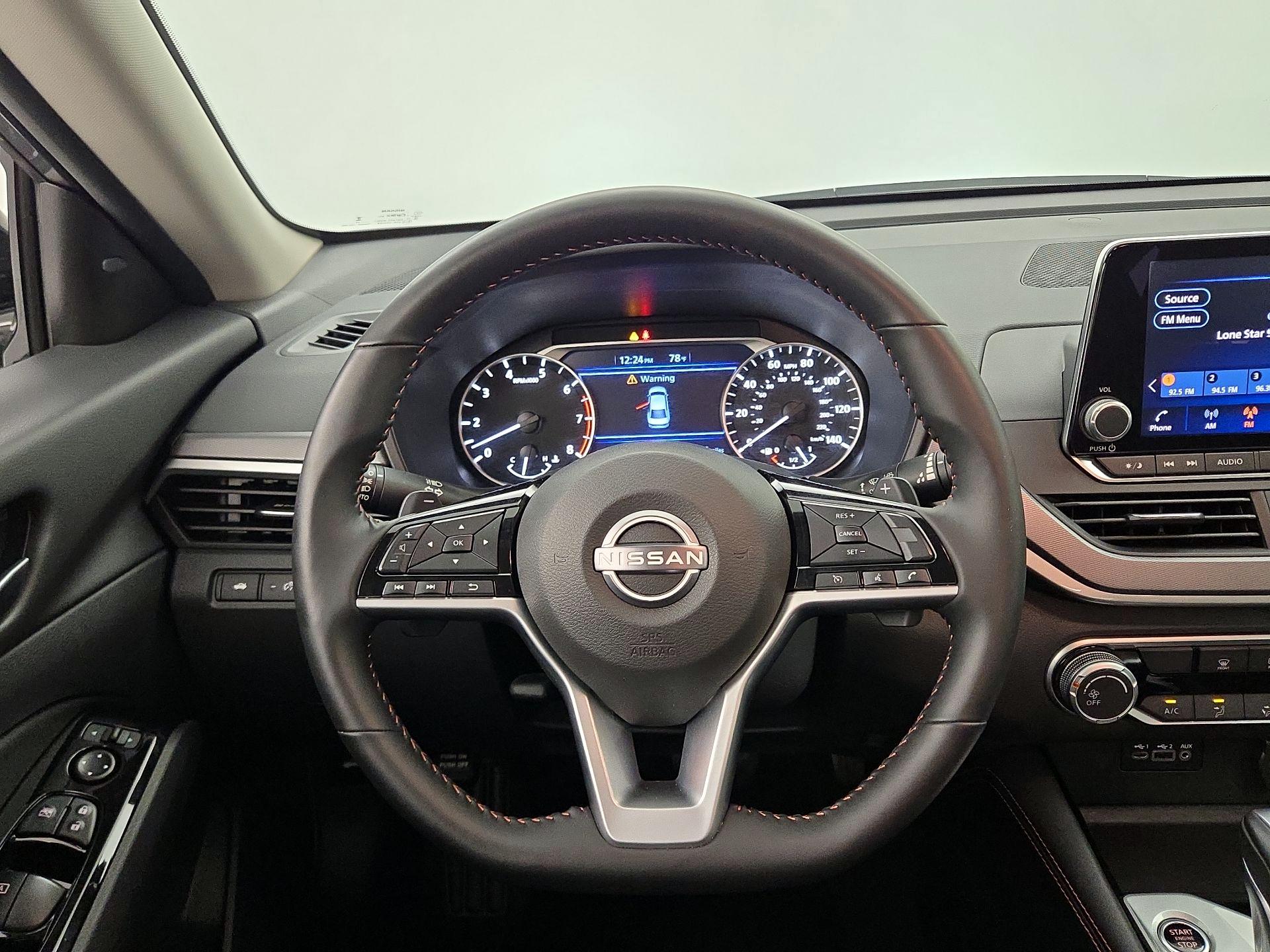 Thumbnail: 2025 Nissan Altima - 10