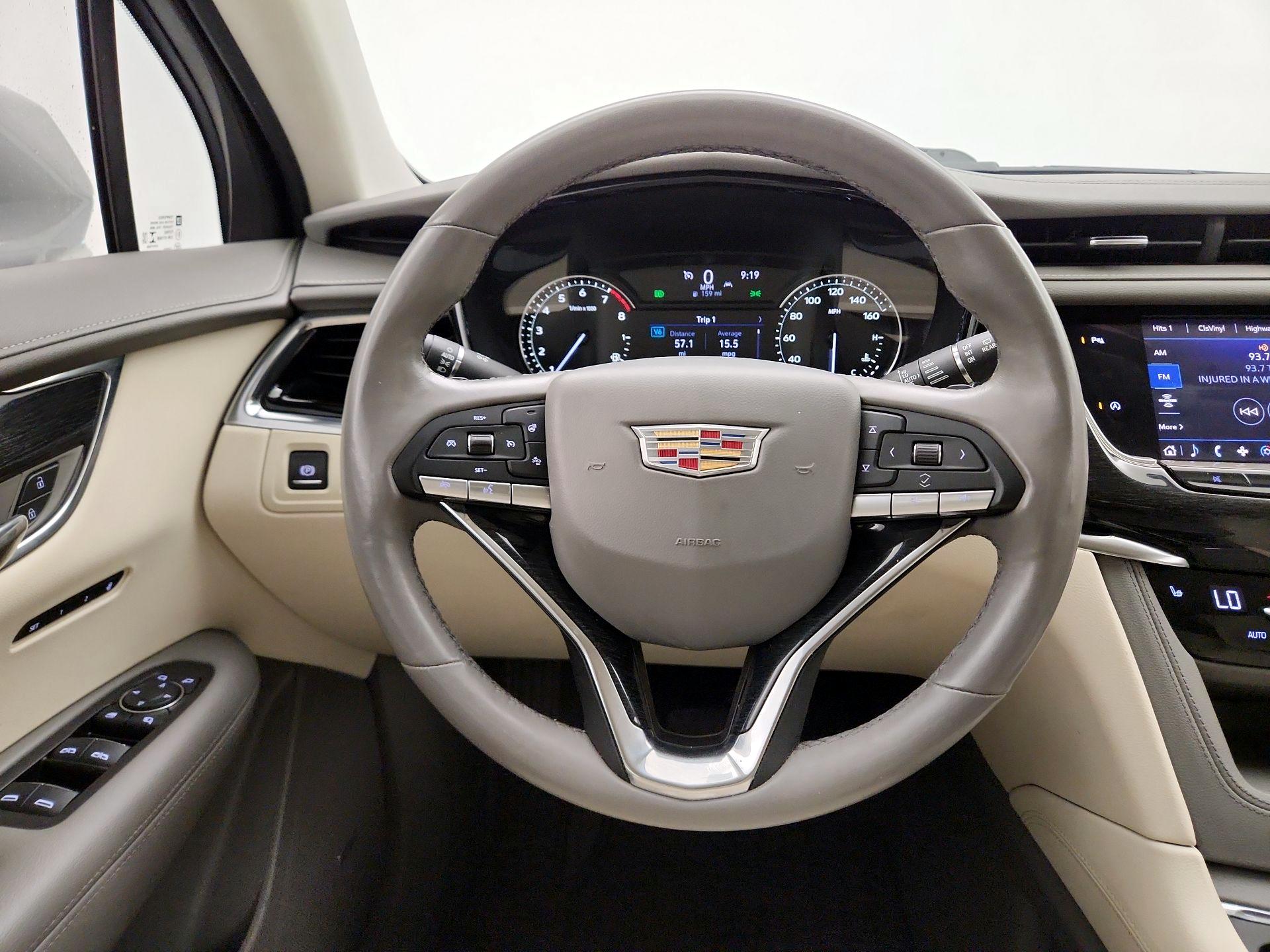Thumbnail: 2020 Cadillac XT6 - 10
