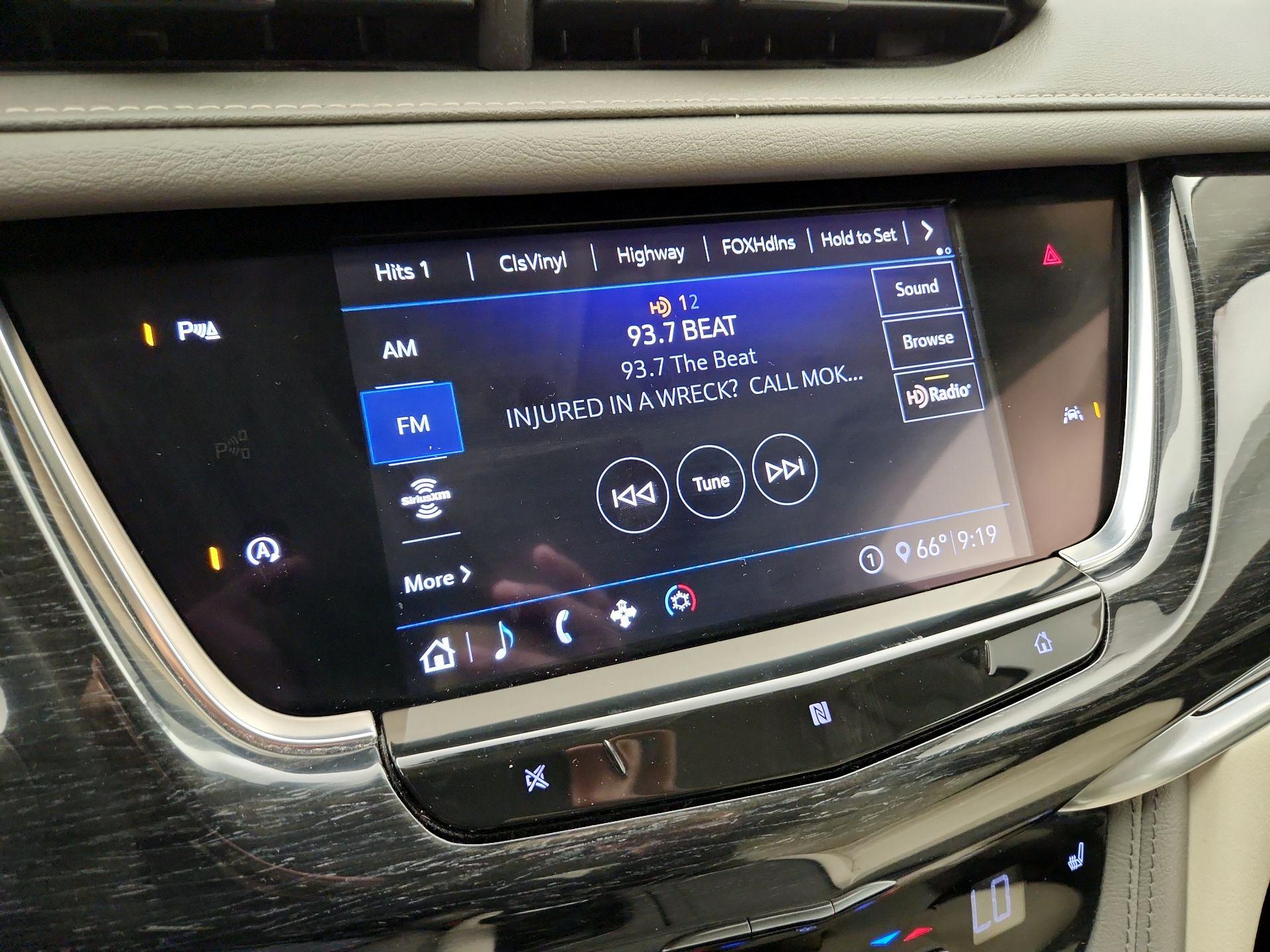 Thumbnail: 2020 Cadillac XT6 - 15