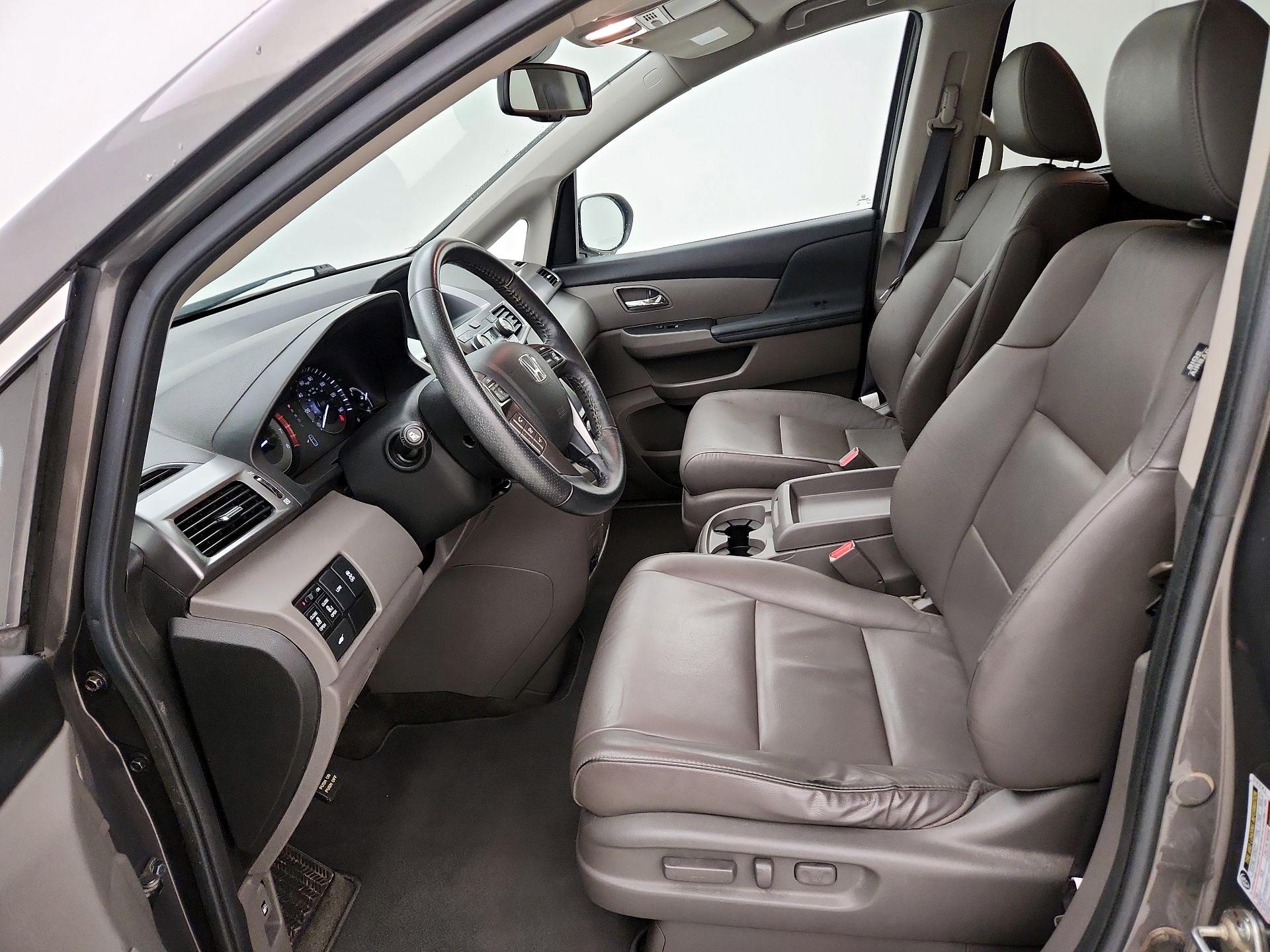 Thumbnail: 2014 Honda Odyssey - 11